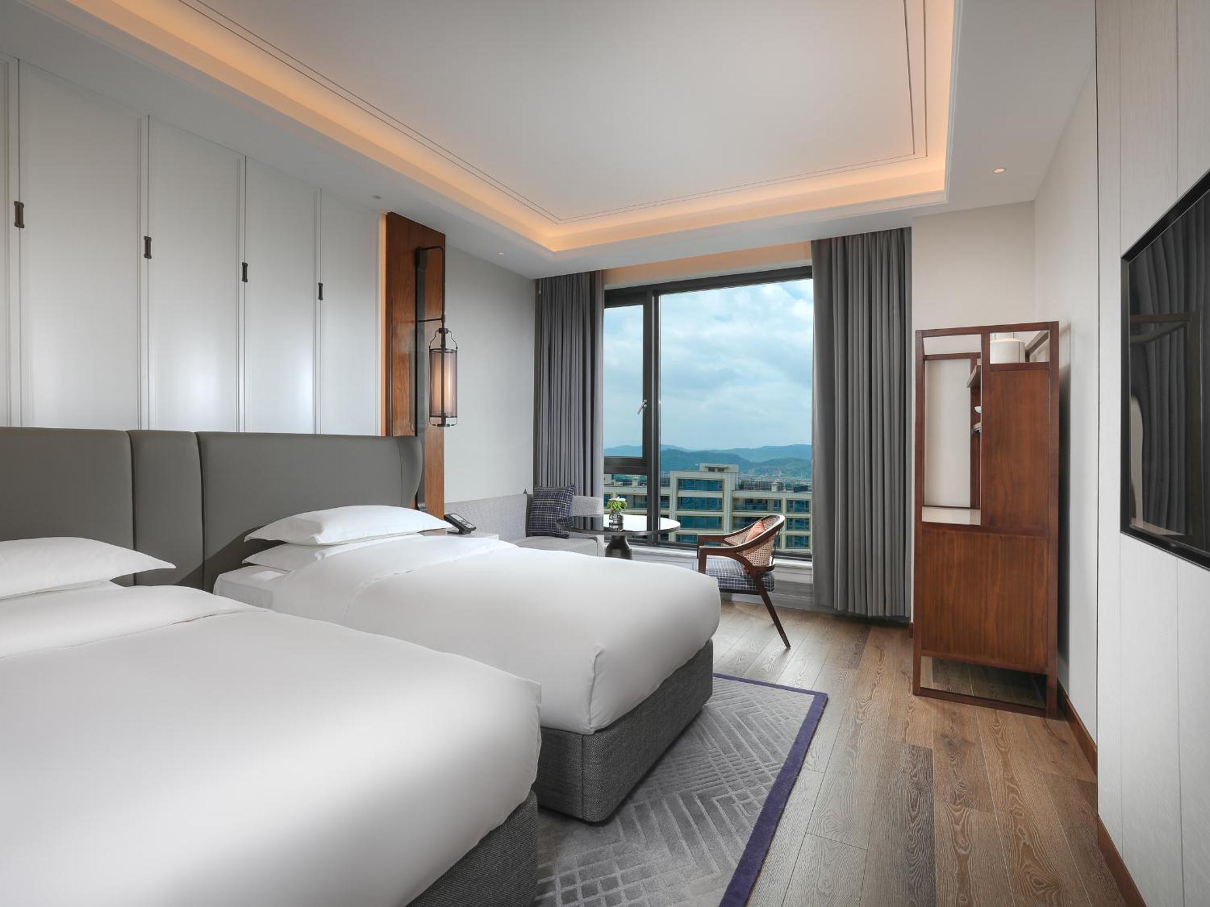 City View Twin Room - Photo 1