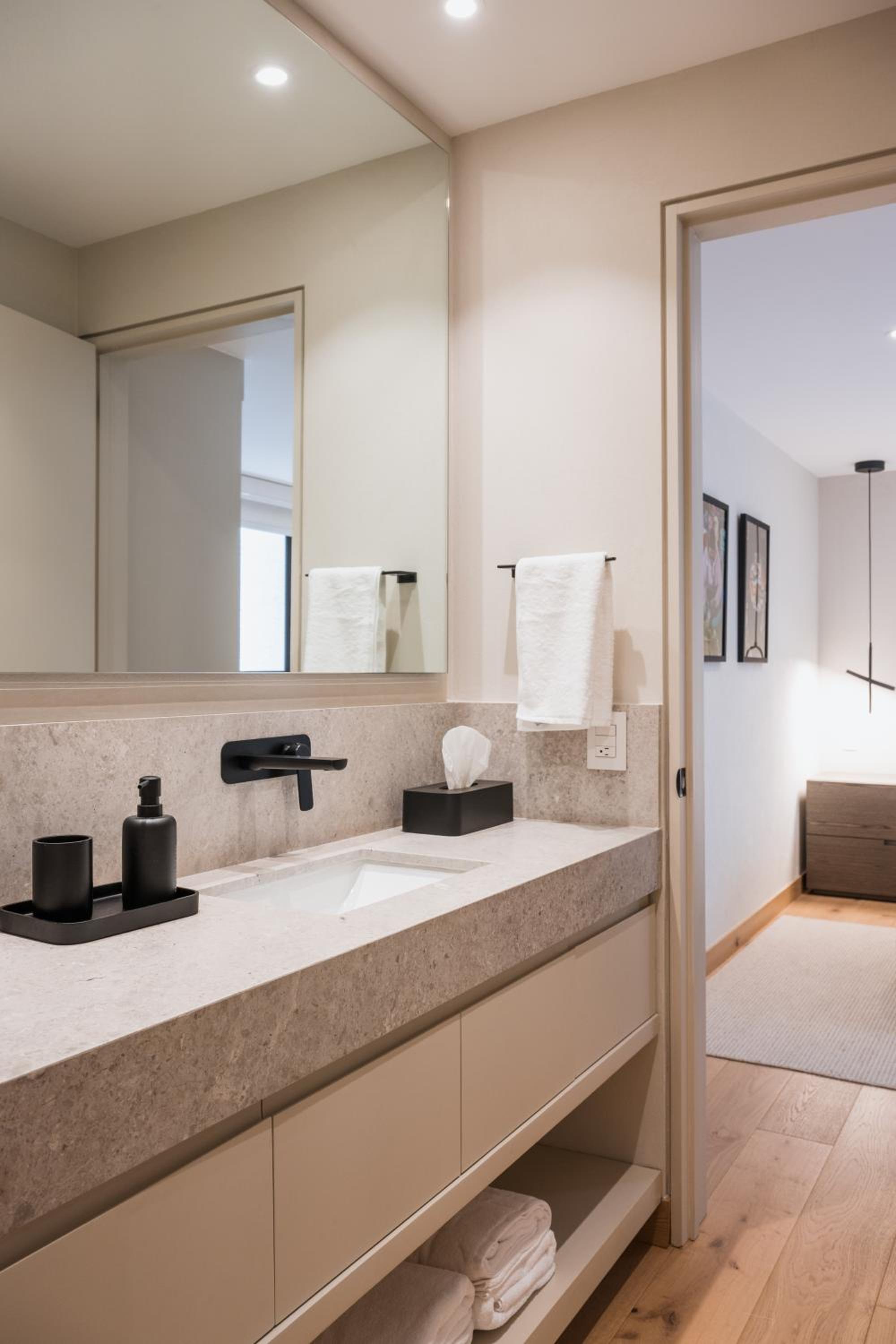 Three-Bedroom Apartment - Photo 16