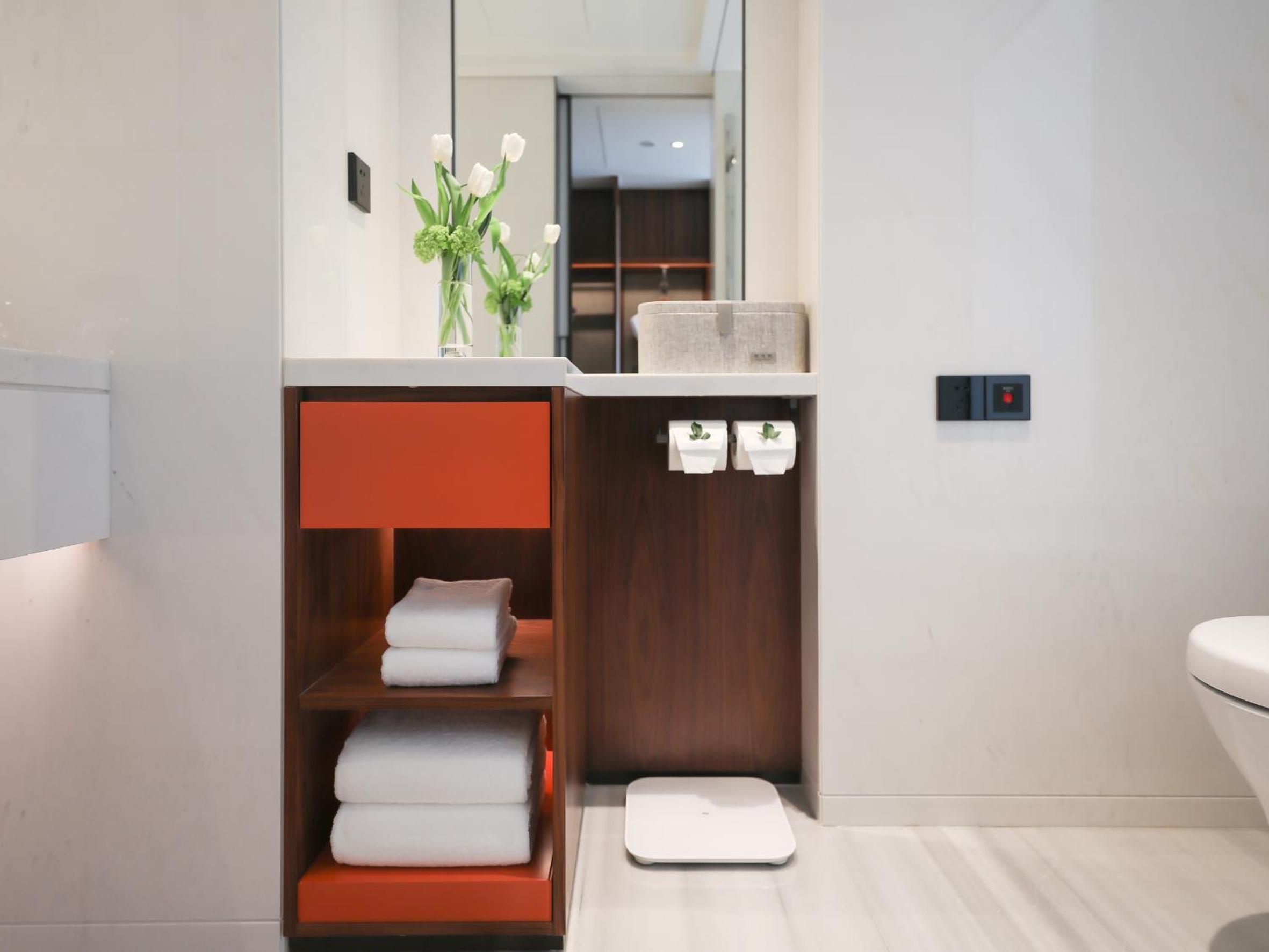 City View Double Room - Photo 12