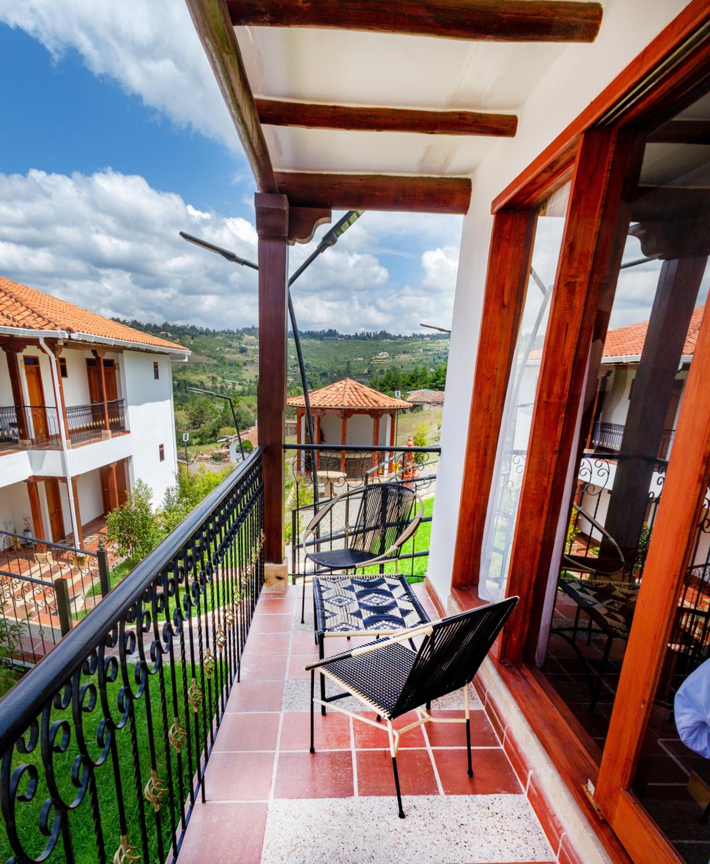 Triple Room with Balcony photo 3