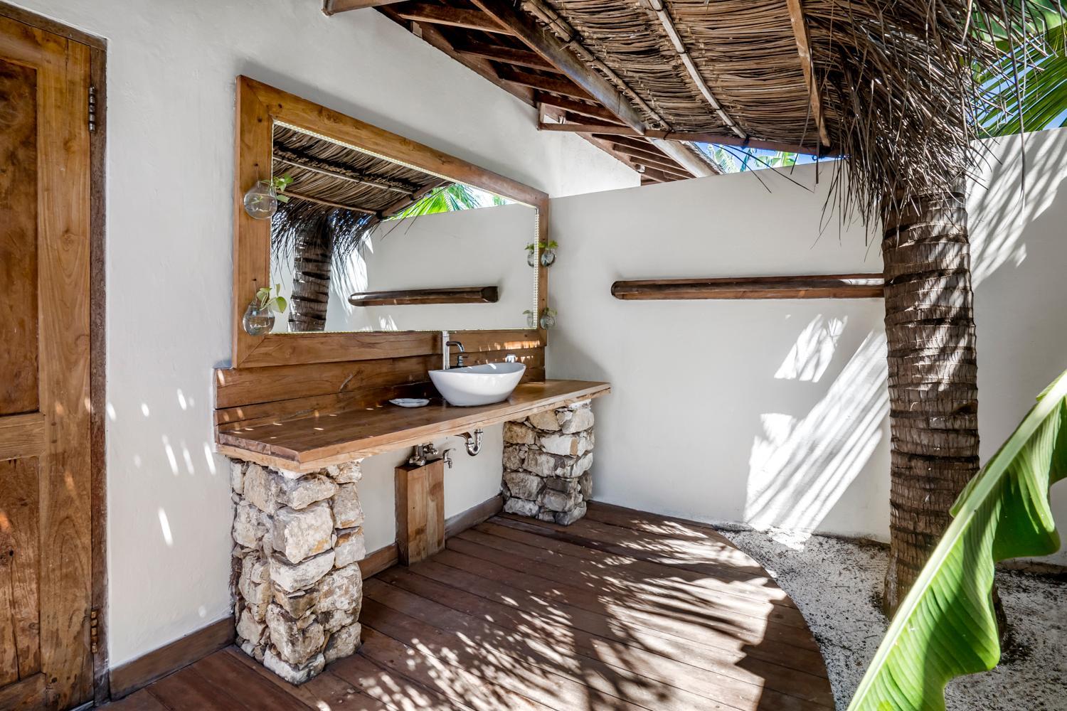 Boutique Family Garden Bungalow - Photo 3