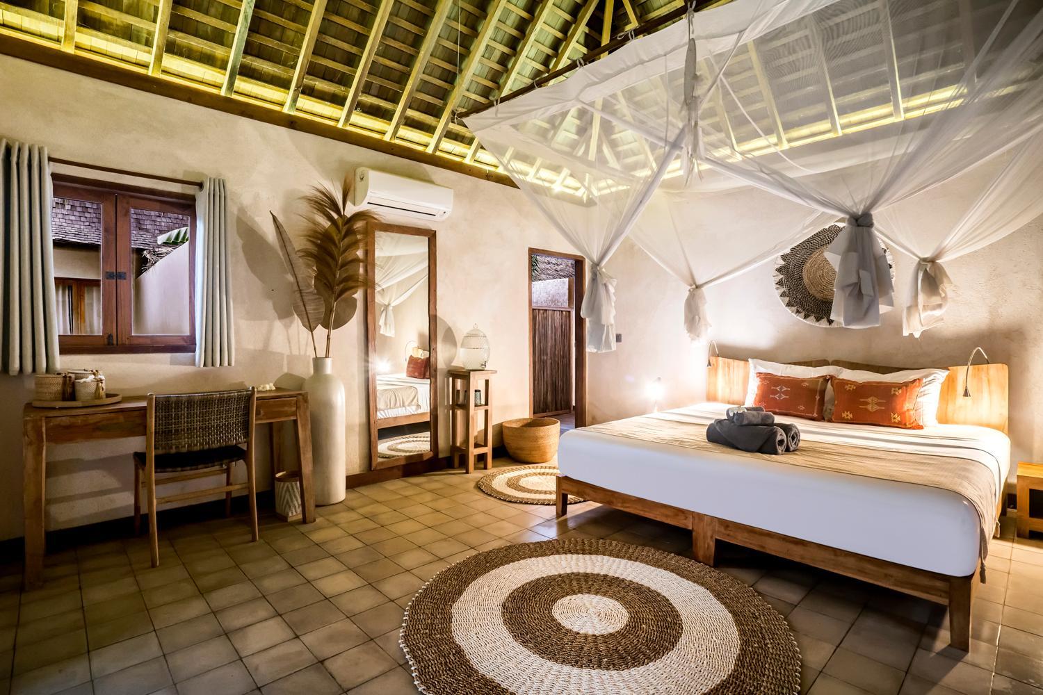 Boutique Family Garden Bungalow - Photo 1