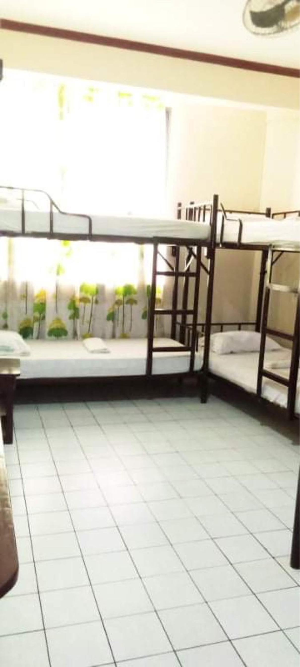 6-Bed Mixed Dormitory Room photo 1