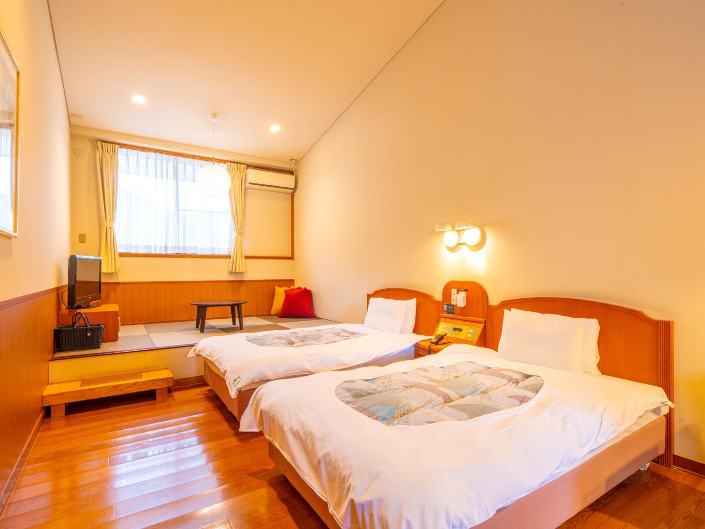 Standard Room with Tatami Area