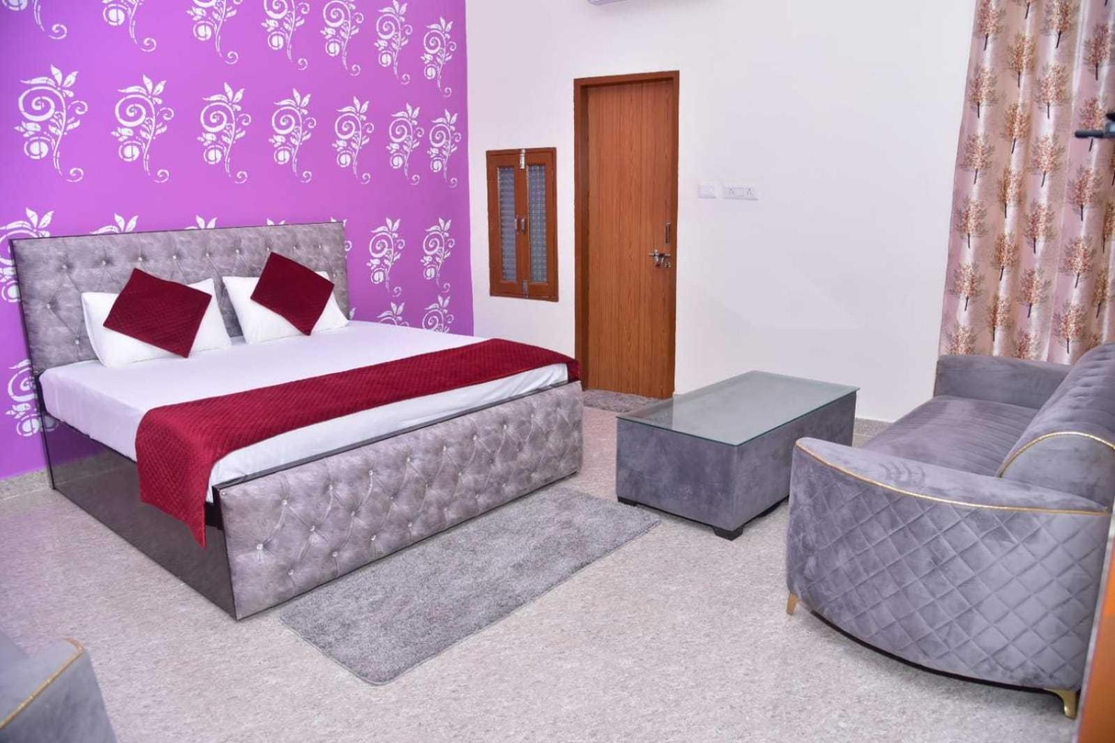Deluxe Triple Room photo 2