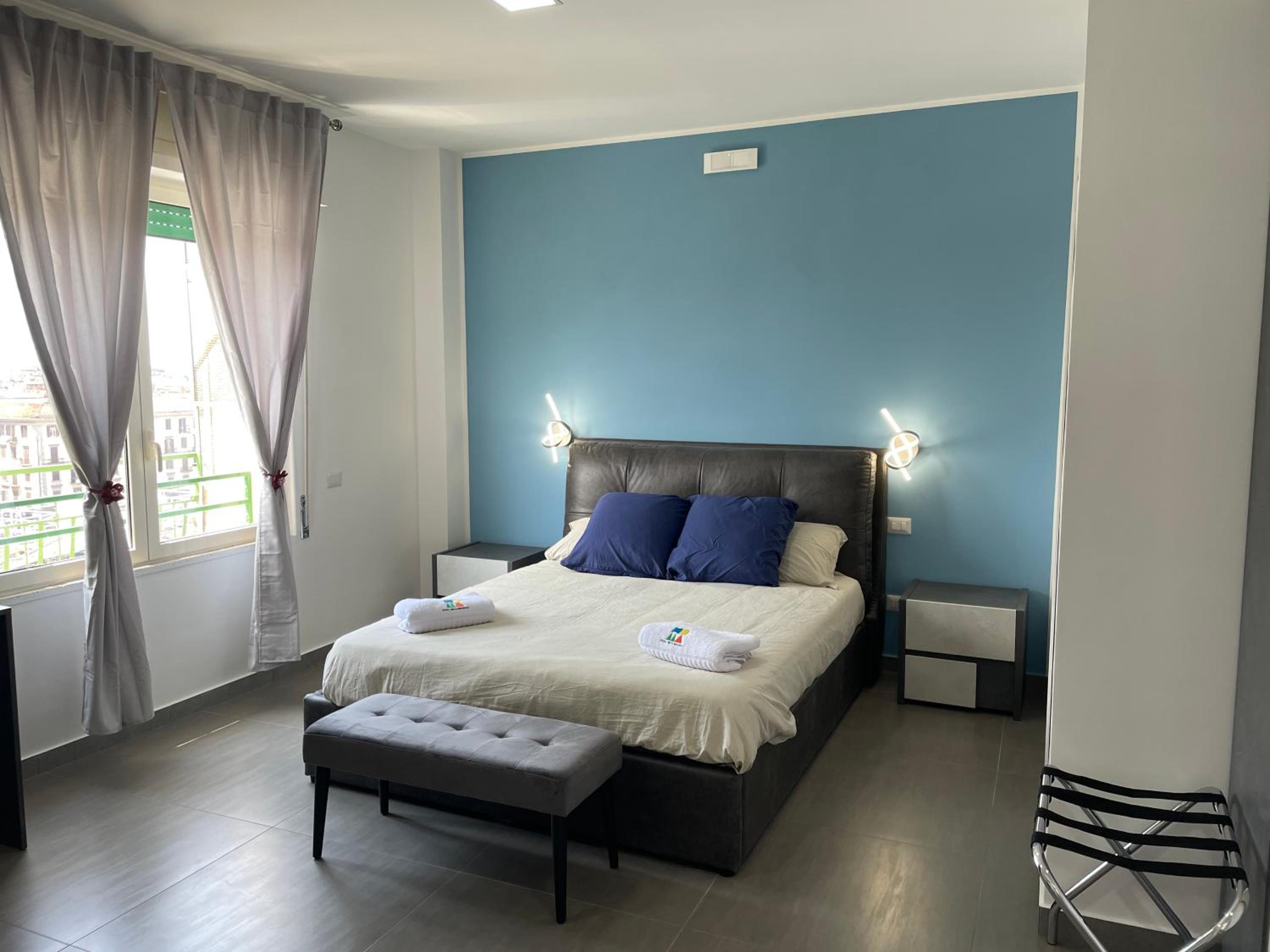 Superior King Room