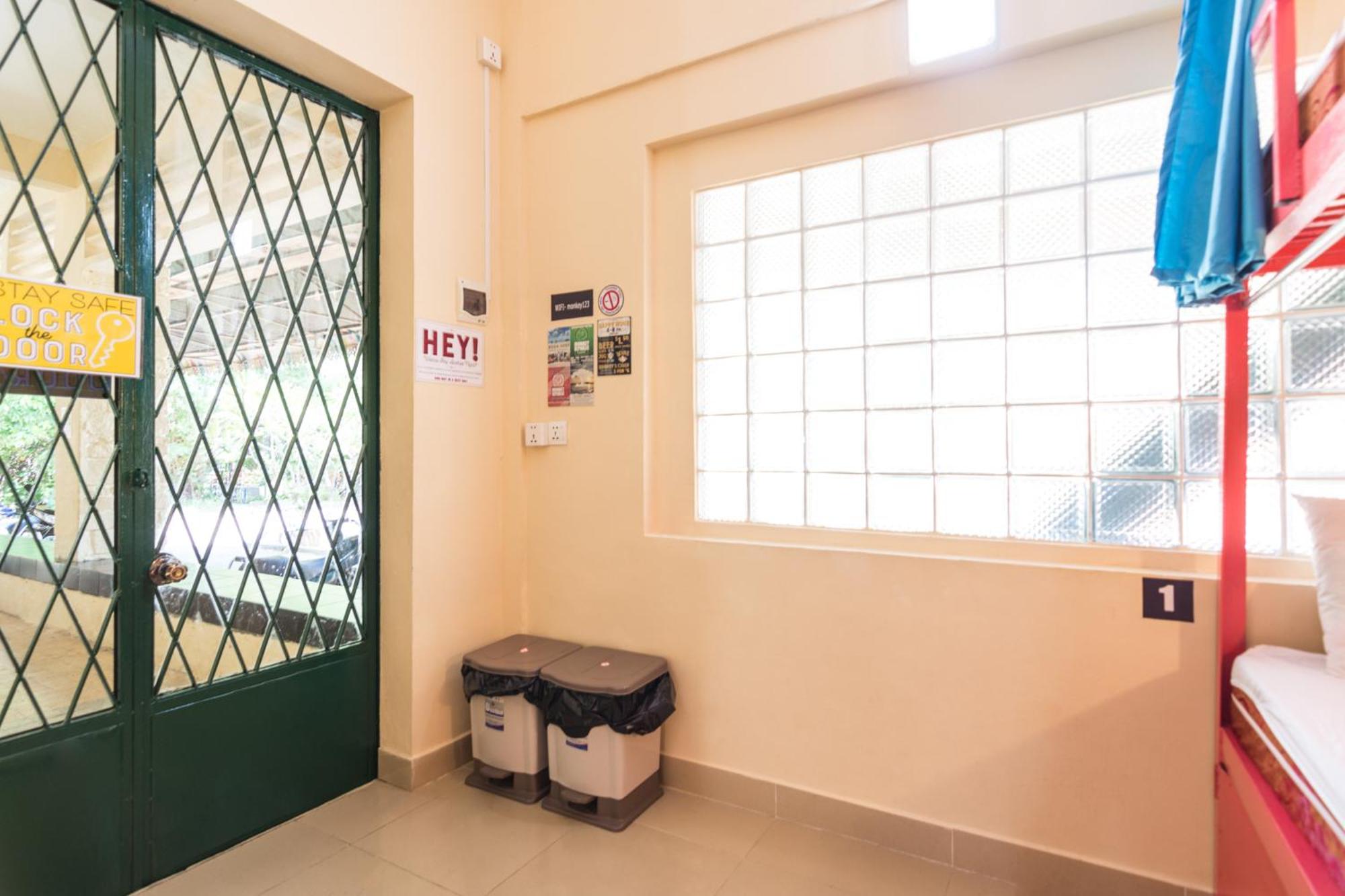 Single Bed in Mixed Dormitory Room photo 2