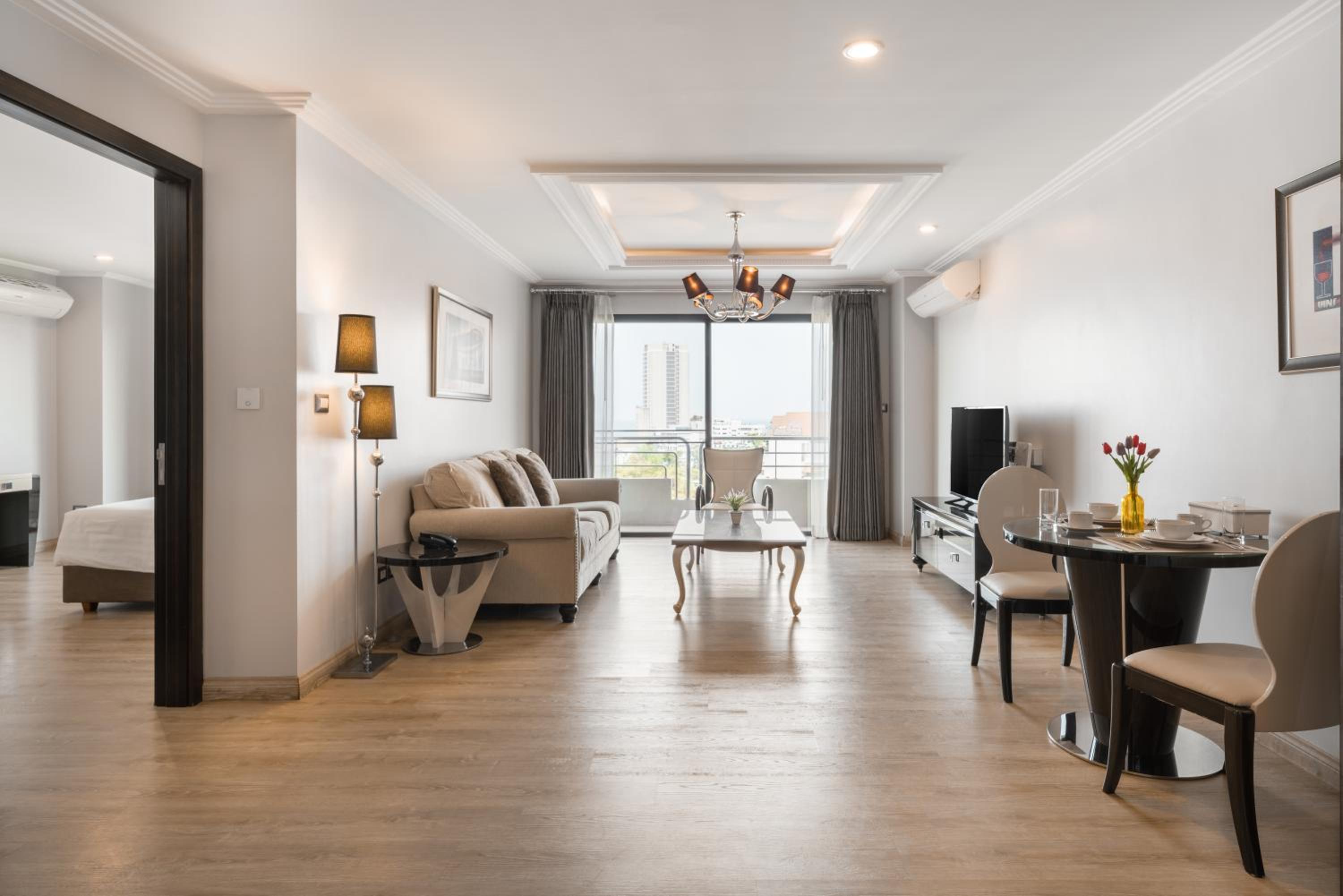 Grand Suite - Photo 6