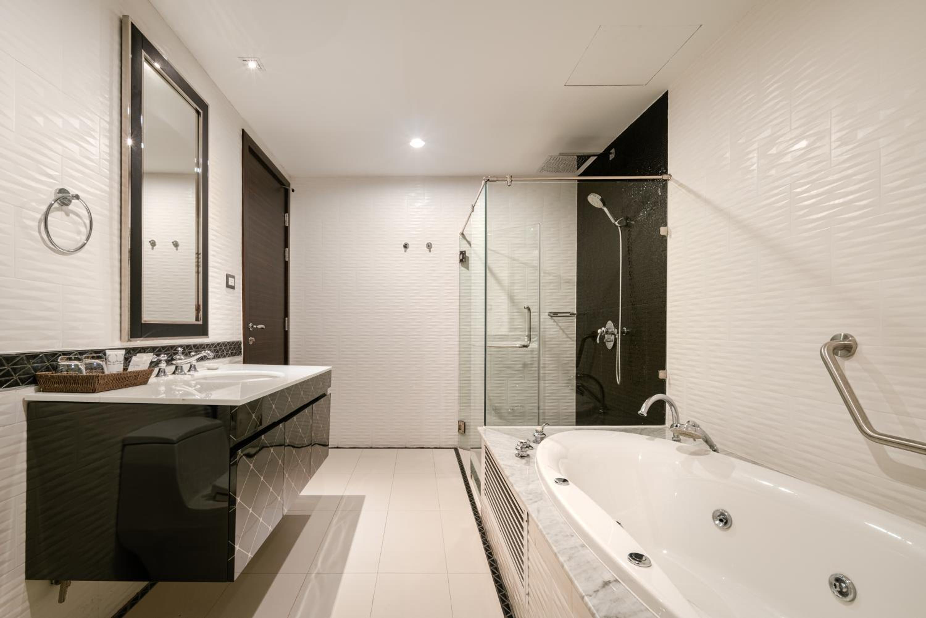 Grand Suite - Photo 2