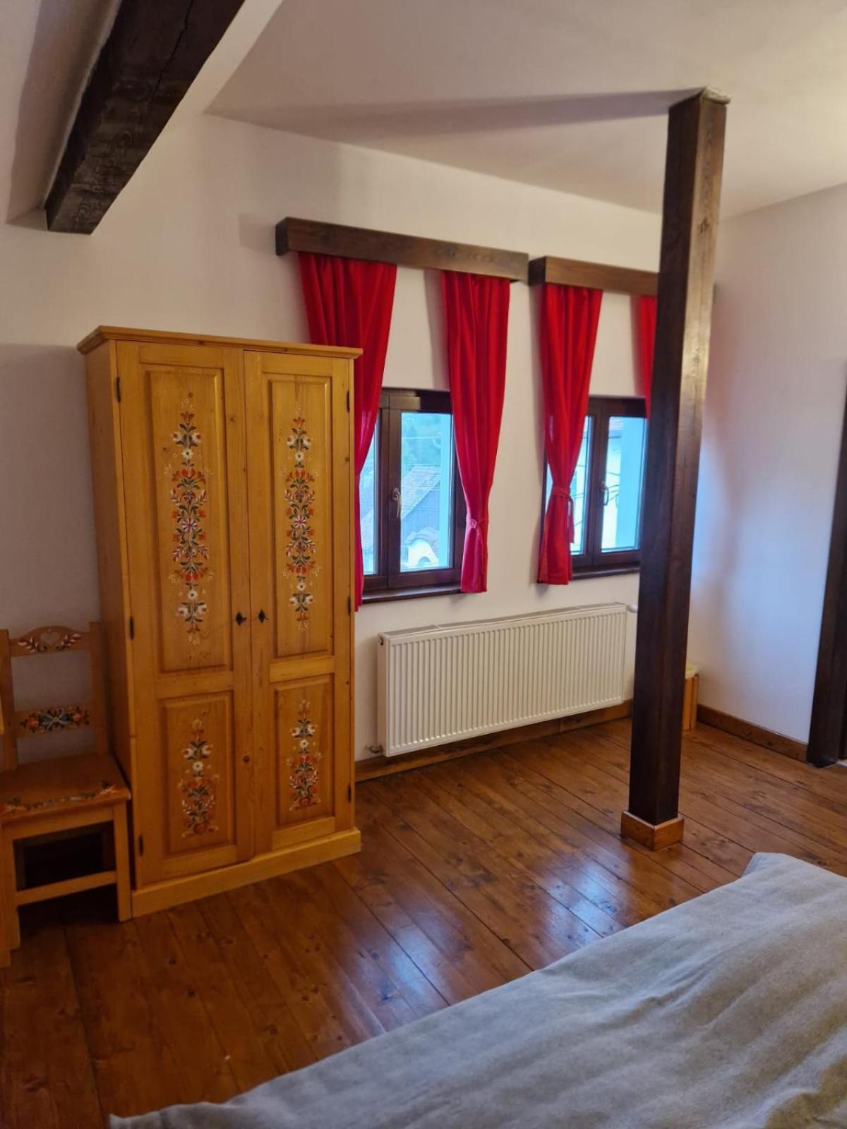 Double Room with Private Bathroom photo 3