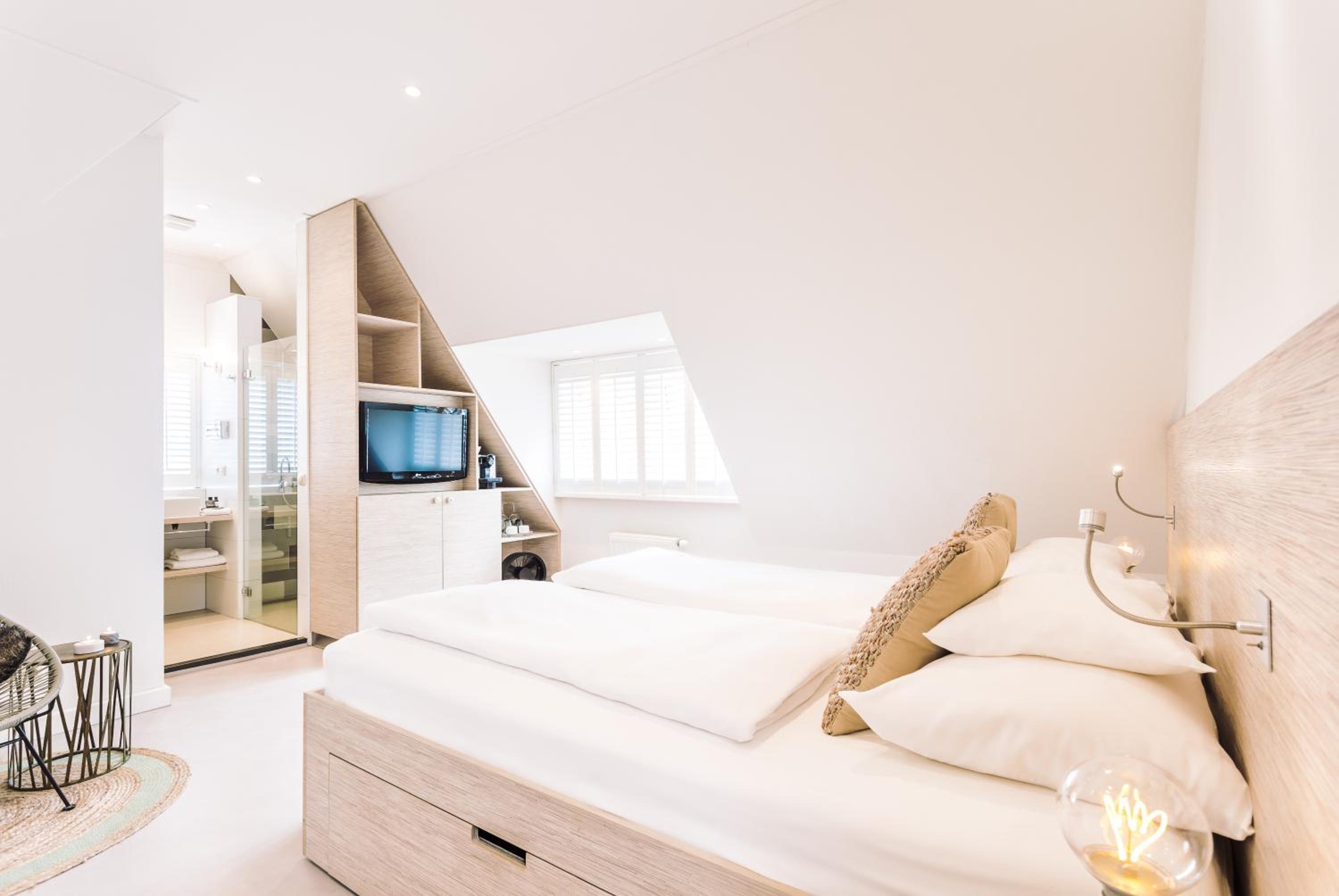 Comfort Suite photo 3