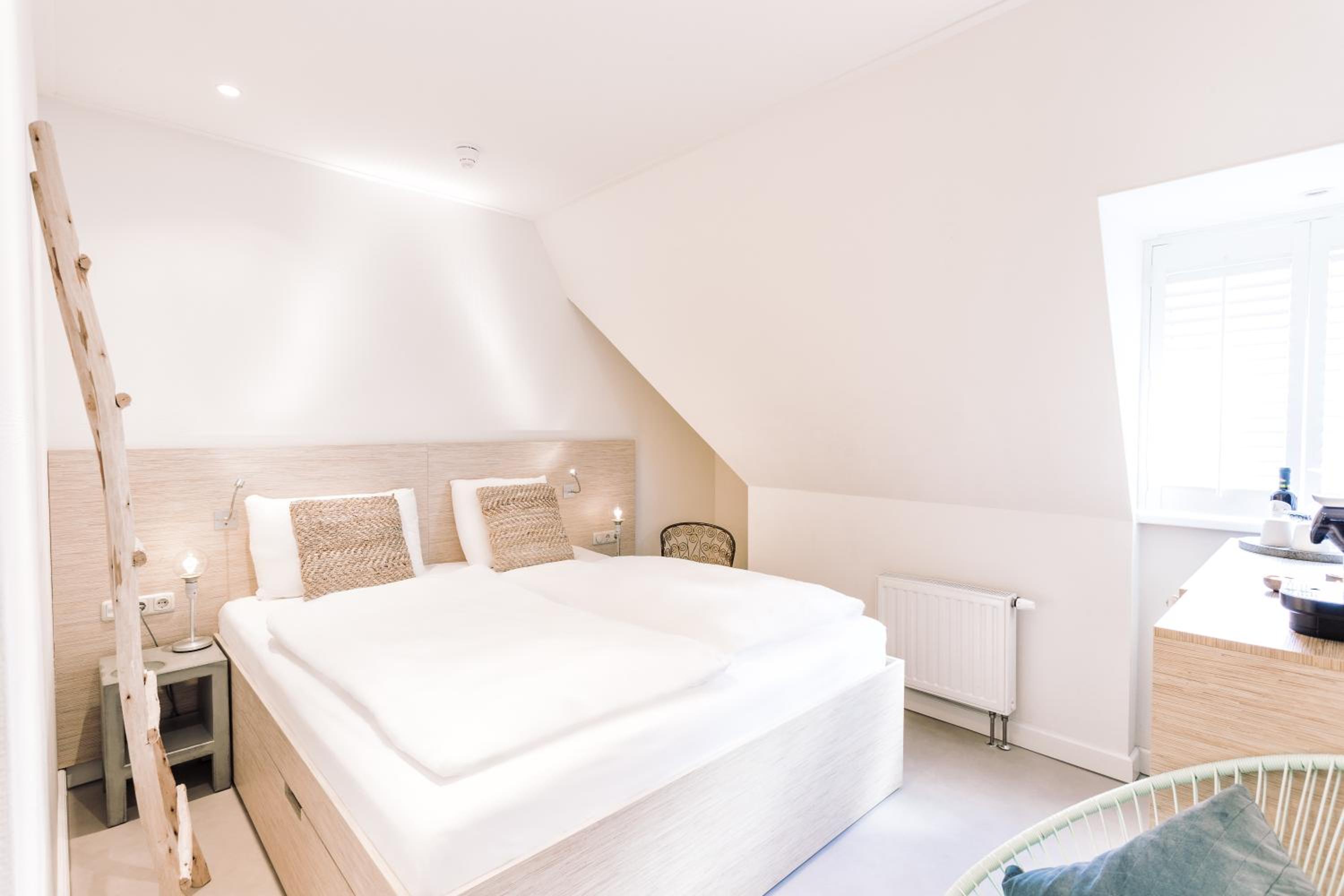 Mini Suite - Photo 5