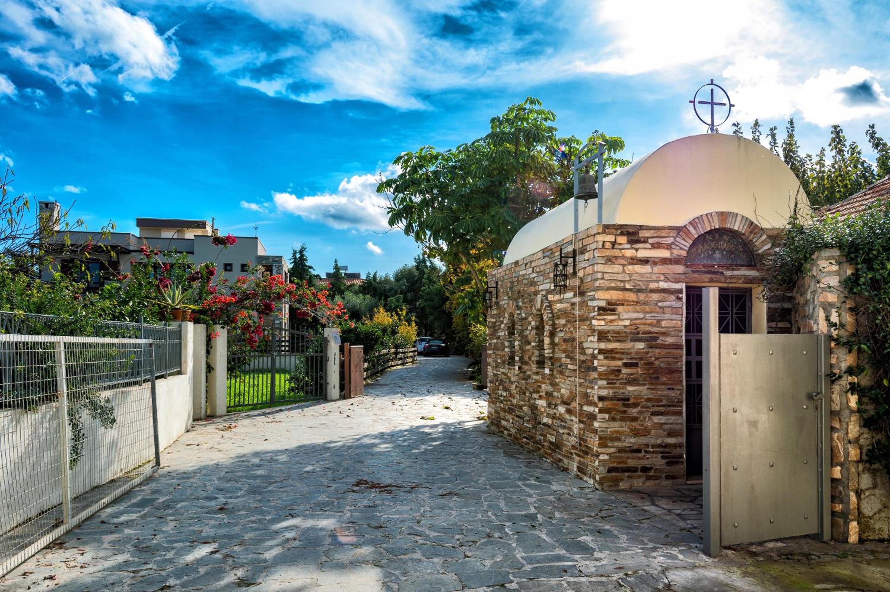 Villa photo 3