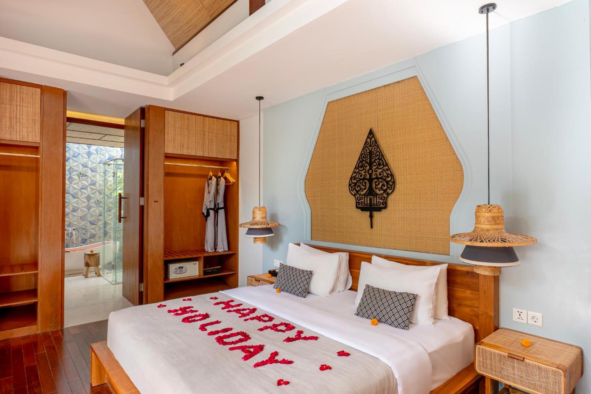 Two-Bedroom Villa - Photo 8