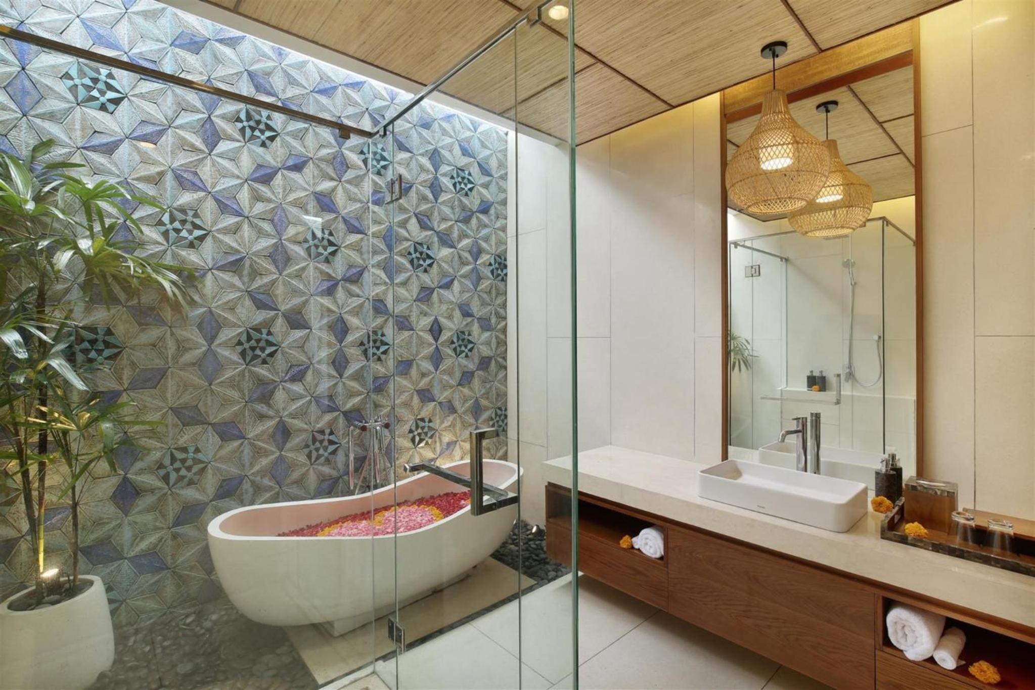Two-Bedroom Villa with Private Pool - Photo 5