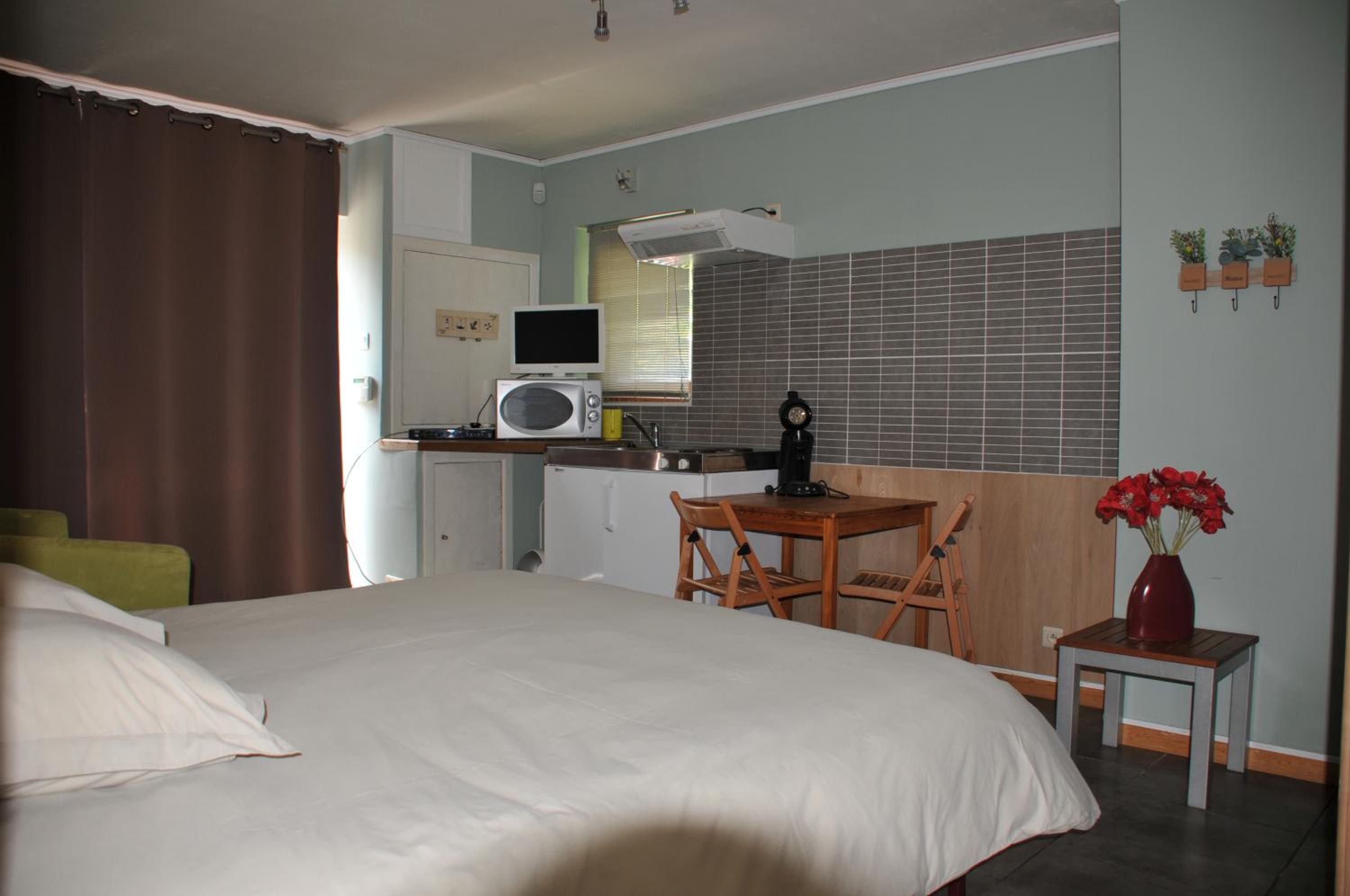 Double or Twin Room with Private Bathroom photo 1
