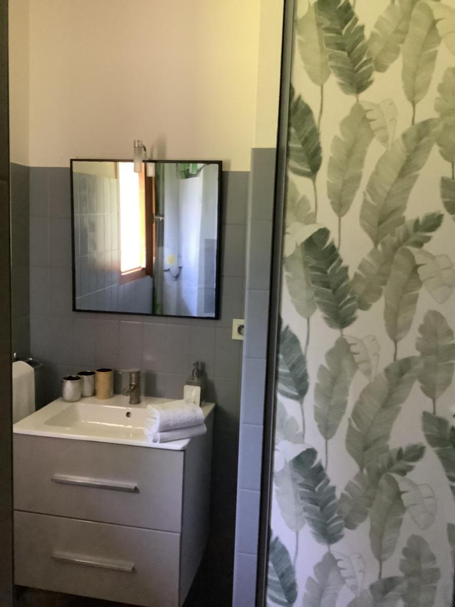 Double Room with Pool View photo 3
