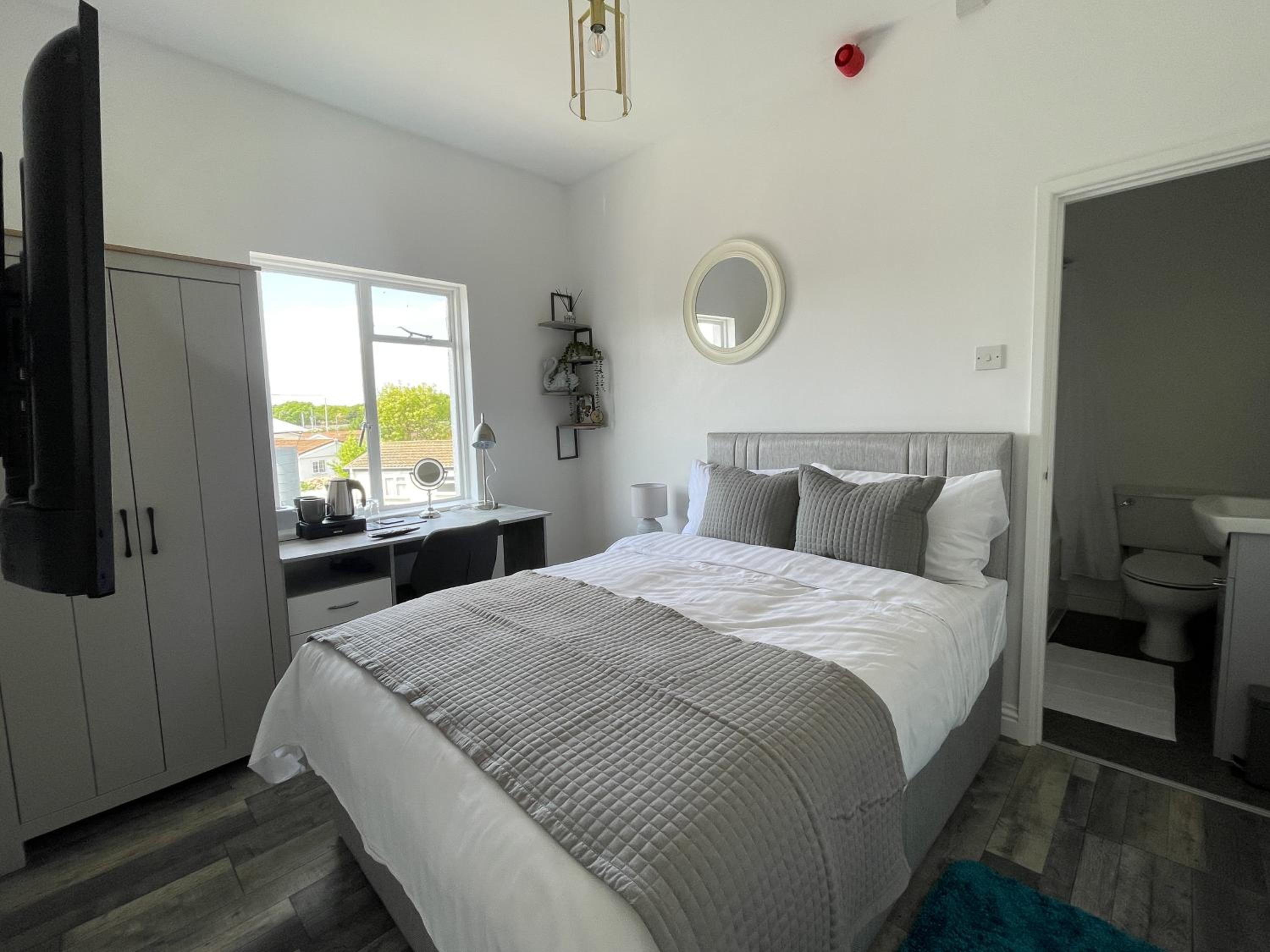 Standard Double Room photo 3