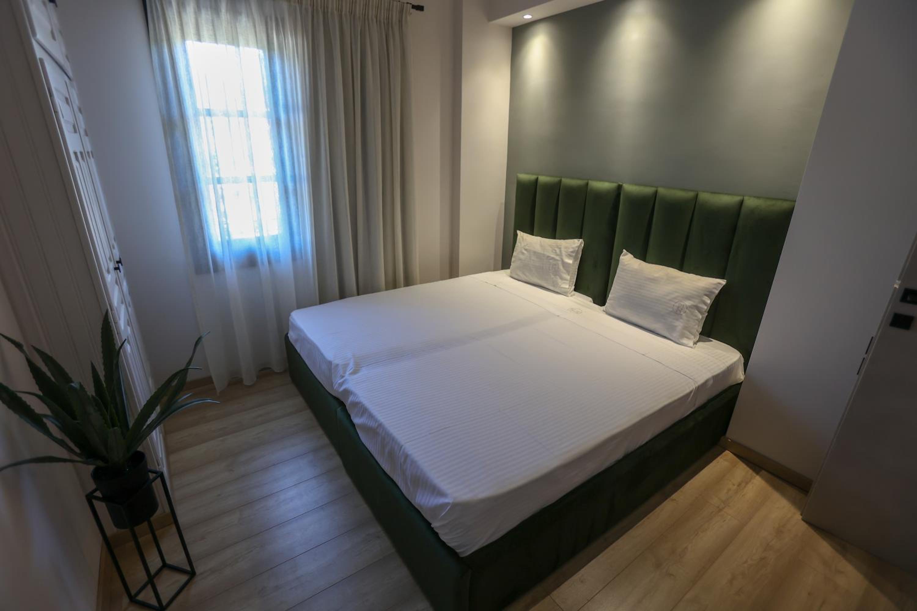 Two-Bedroom Apartment - Photo 7