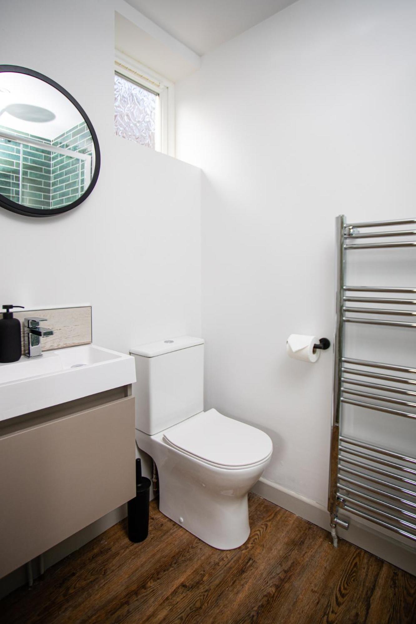 Deluxe King Room photo 2