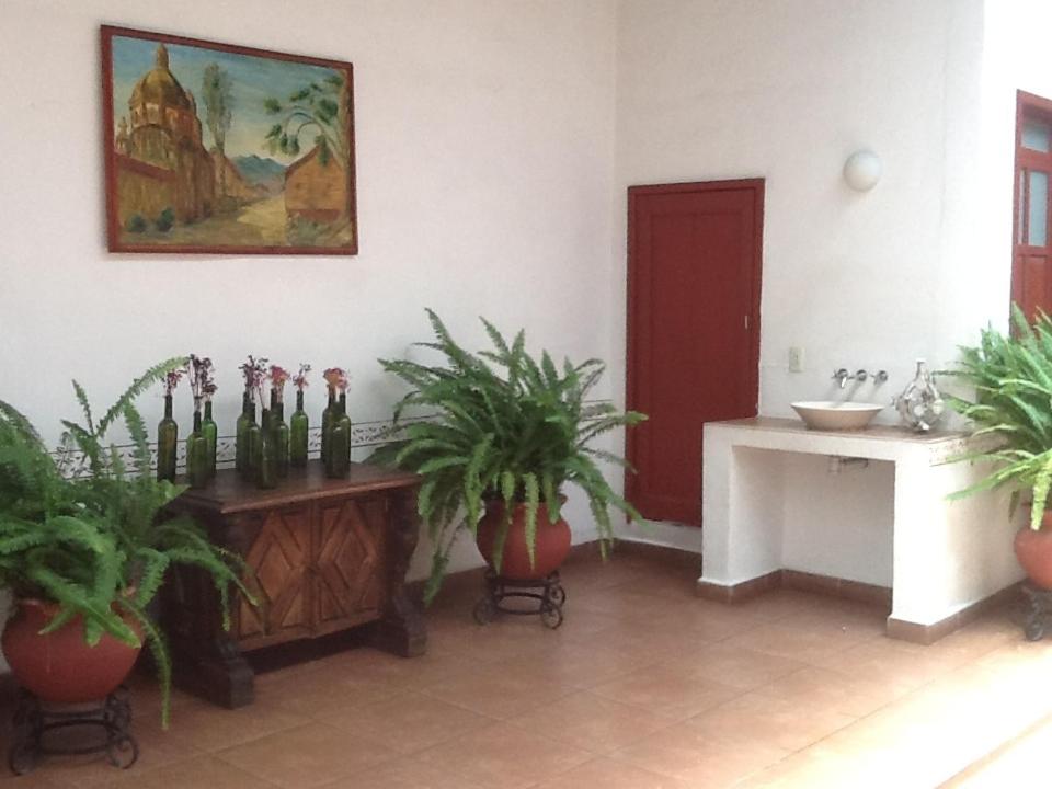 Family Room photo 2