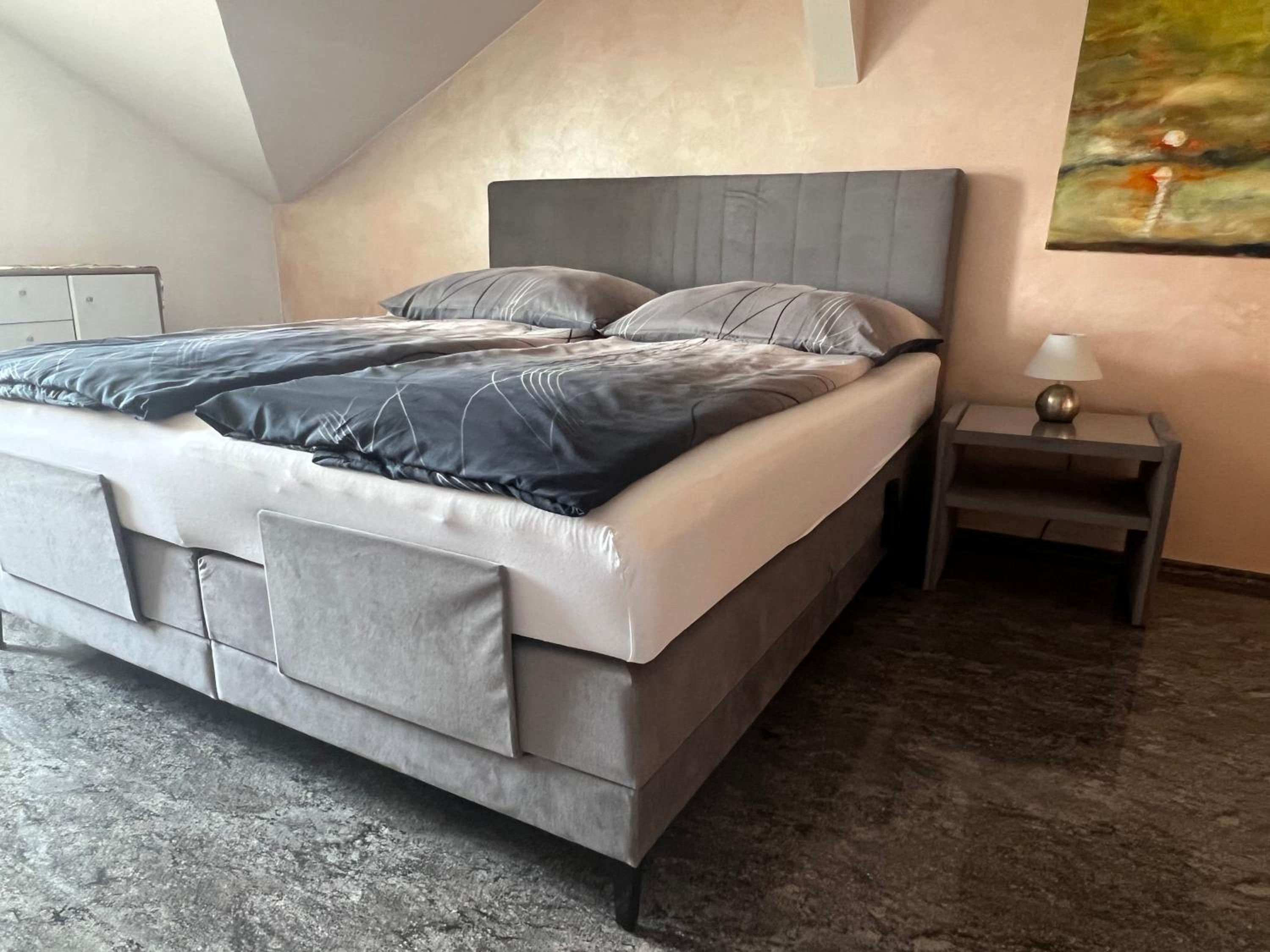 Studio Apartment photo 3