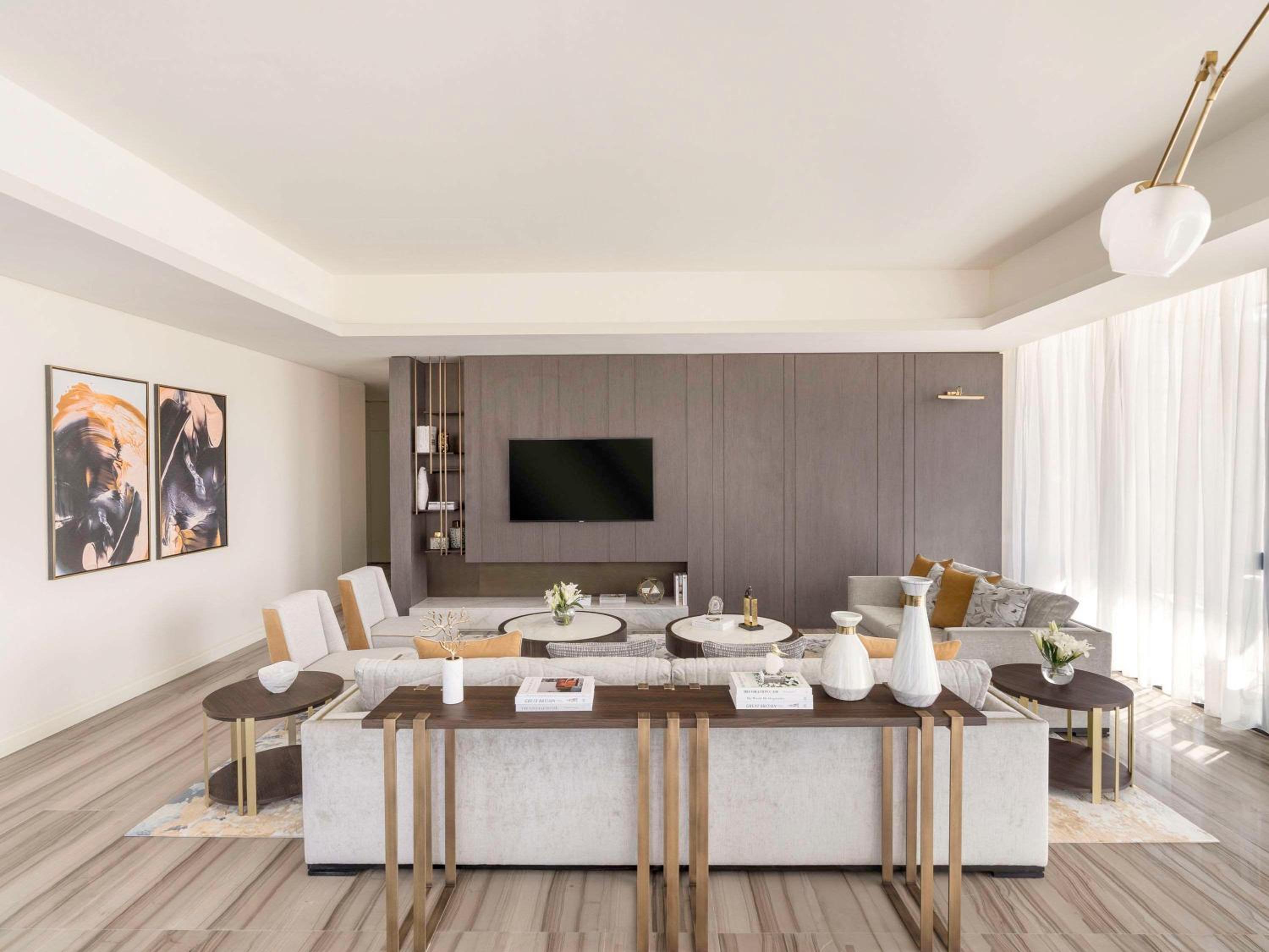 Executive Suite Two-Bedroom with Terrace - Photo 7