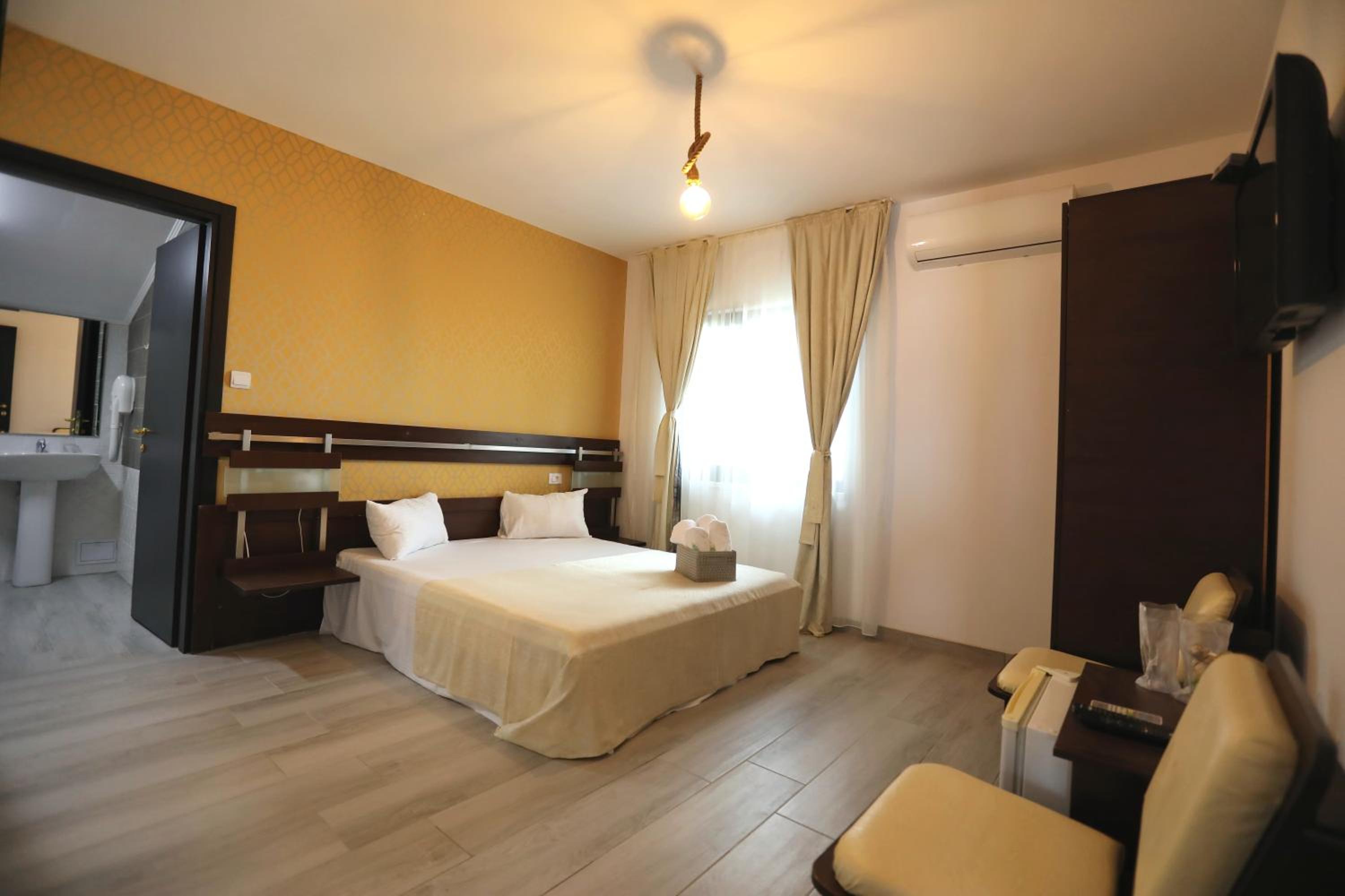 Double Room photo 3