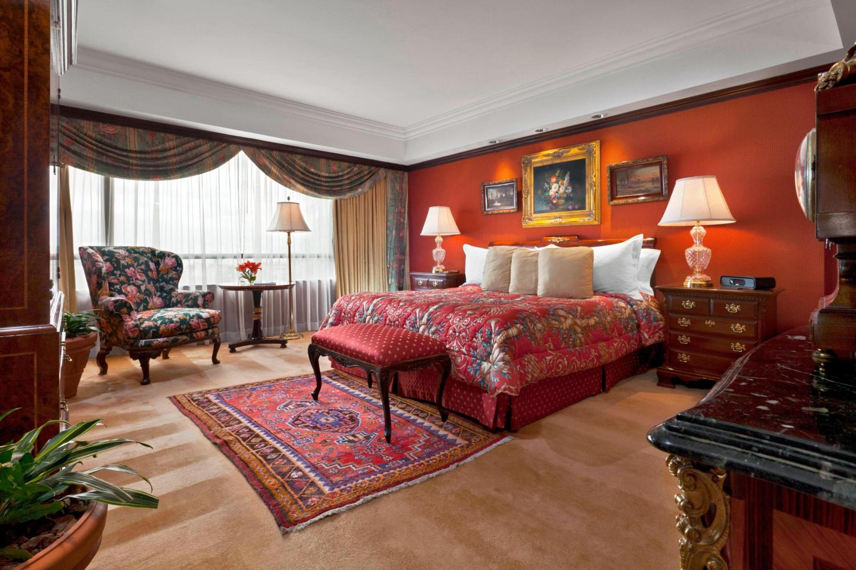 One-Bedroom Governor Suite with Terrace