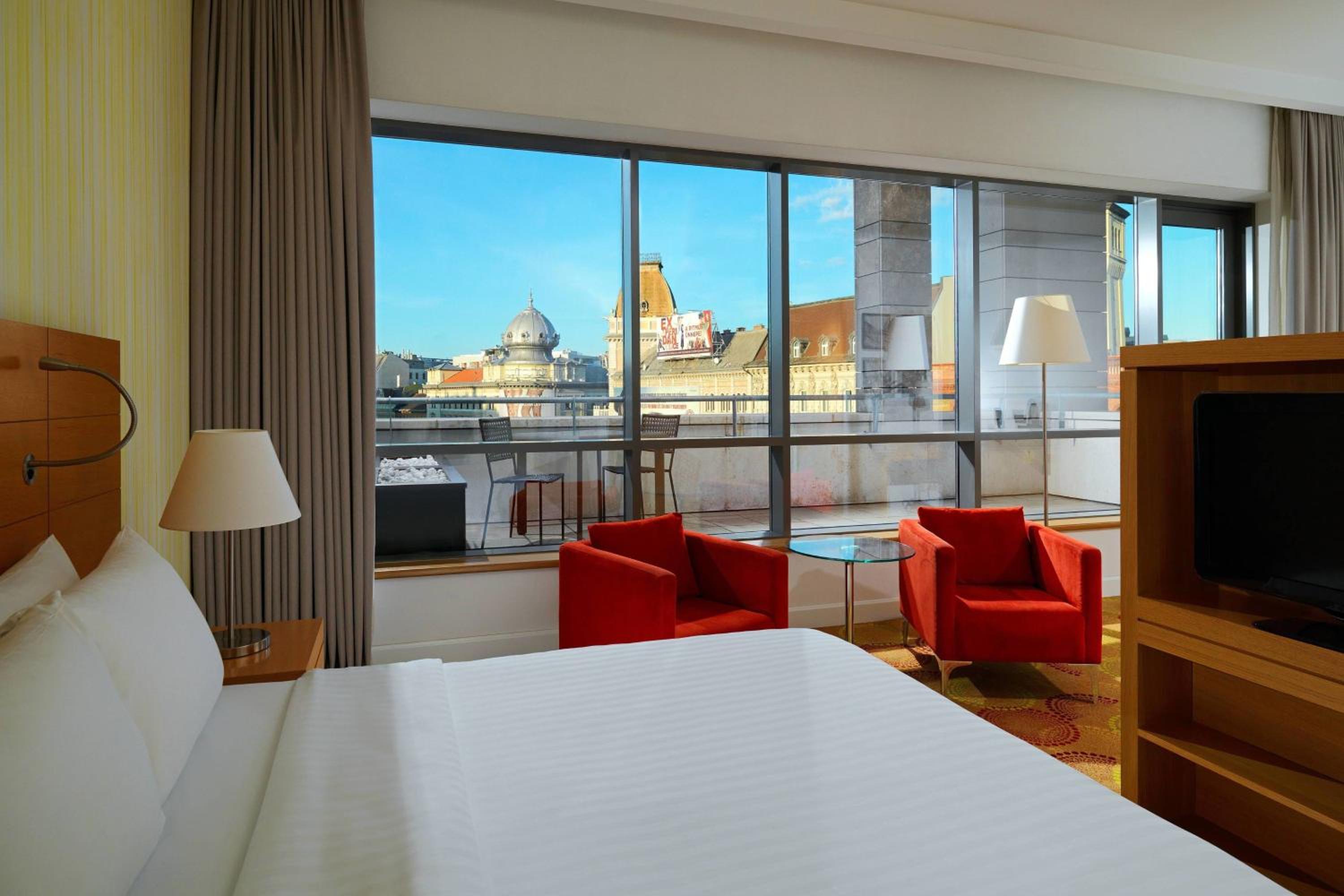 Superior King Room with Balcony