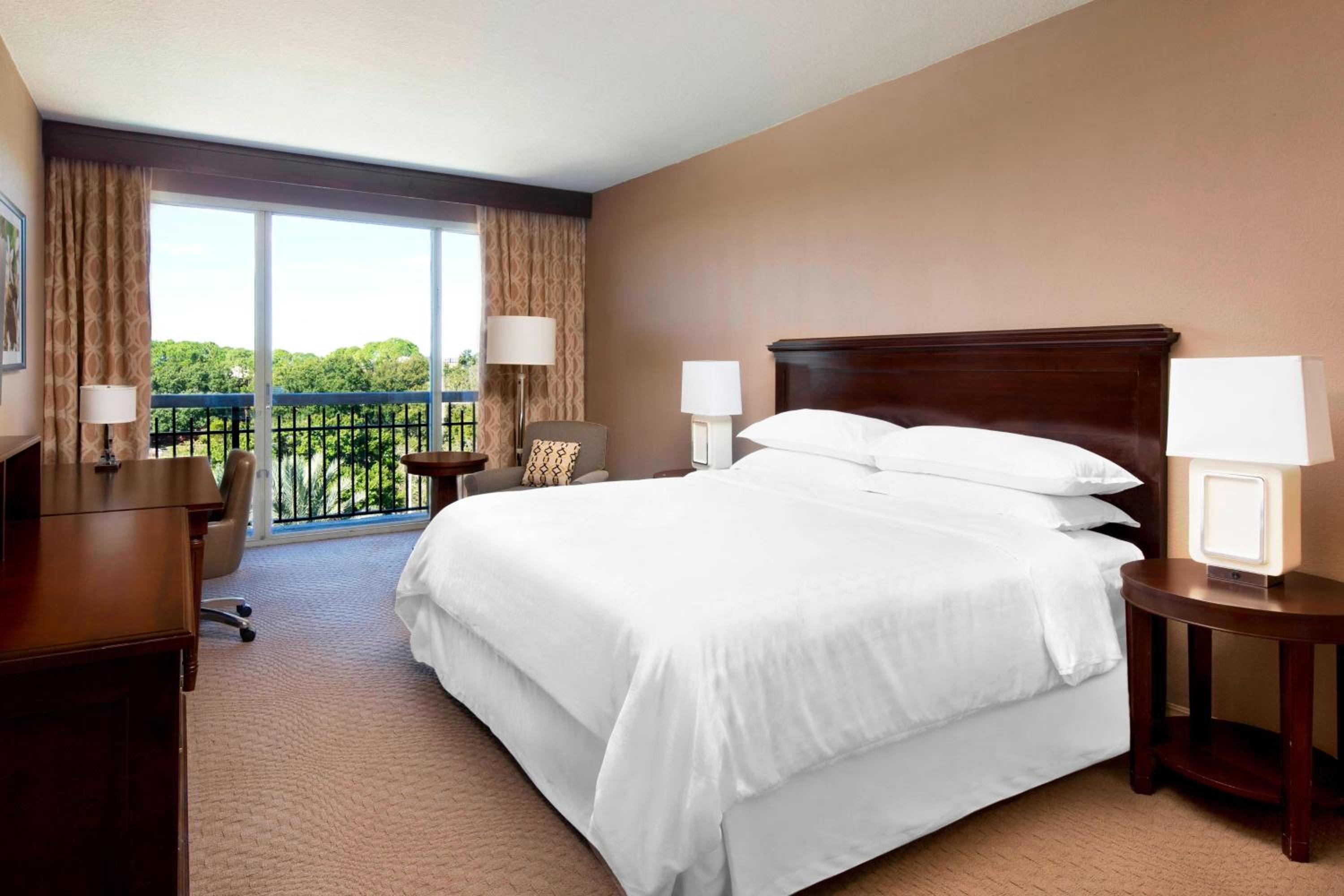 Club Room, 2 Queen Beds