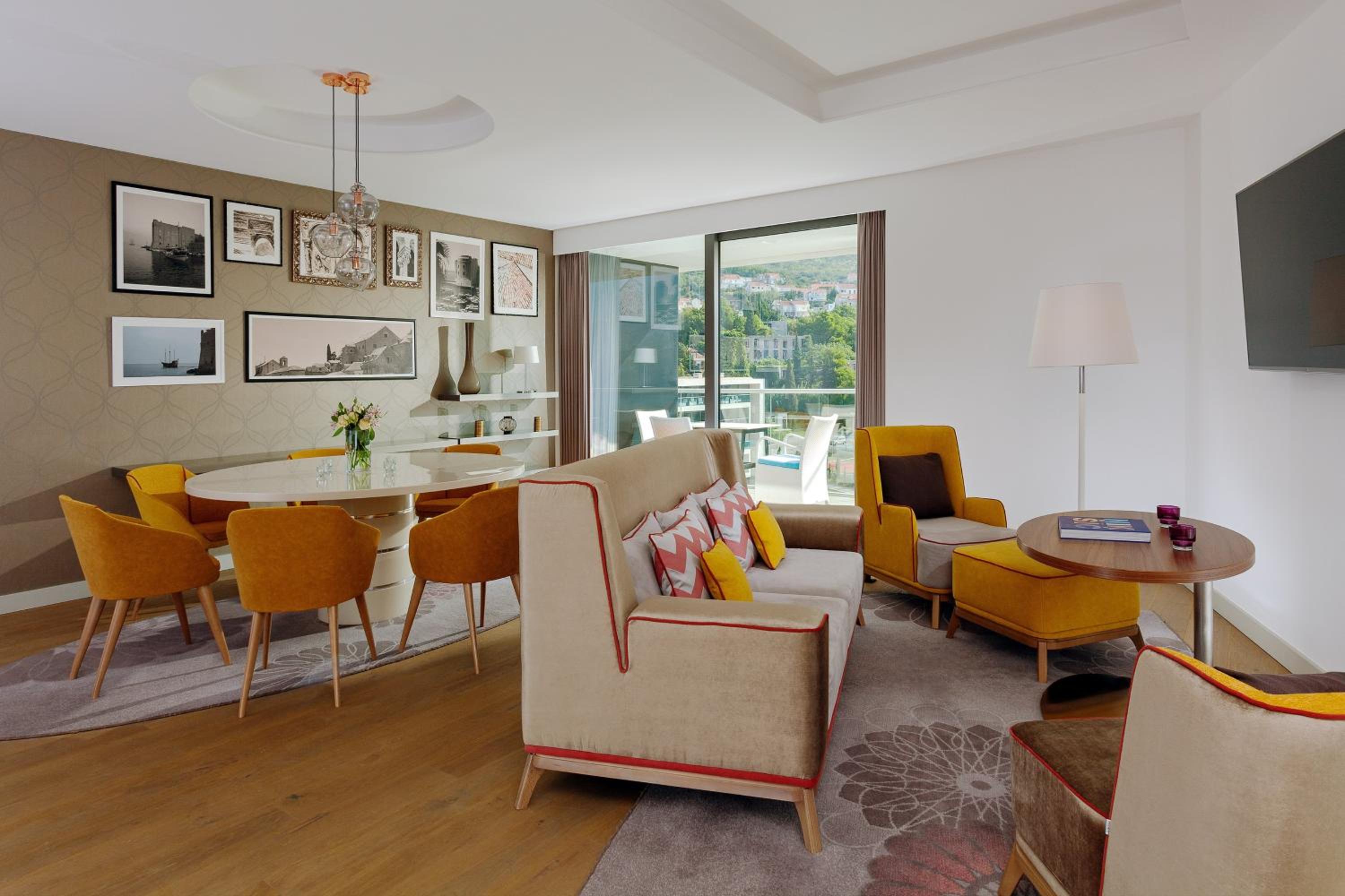 Riviera Suite - One-Bedroom King Suite with Sea View