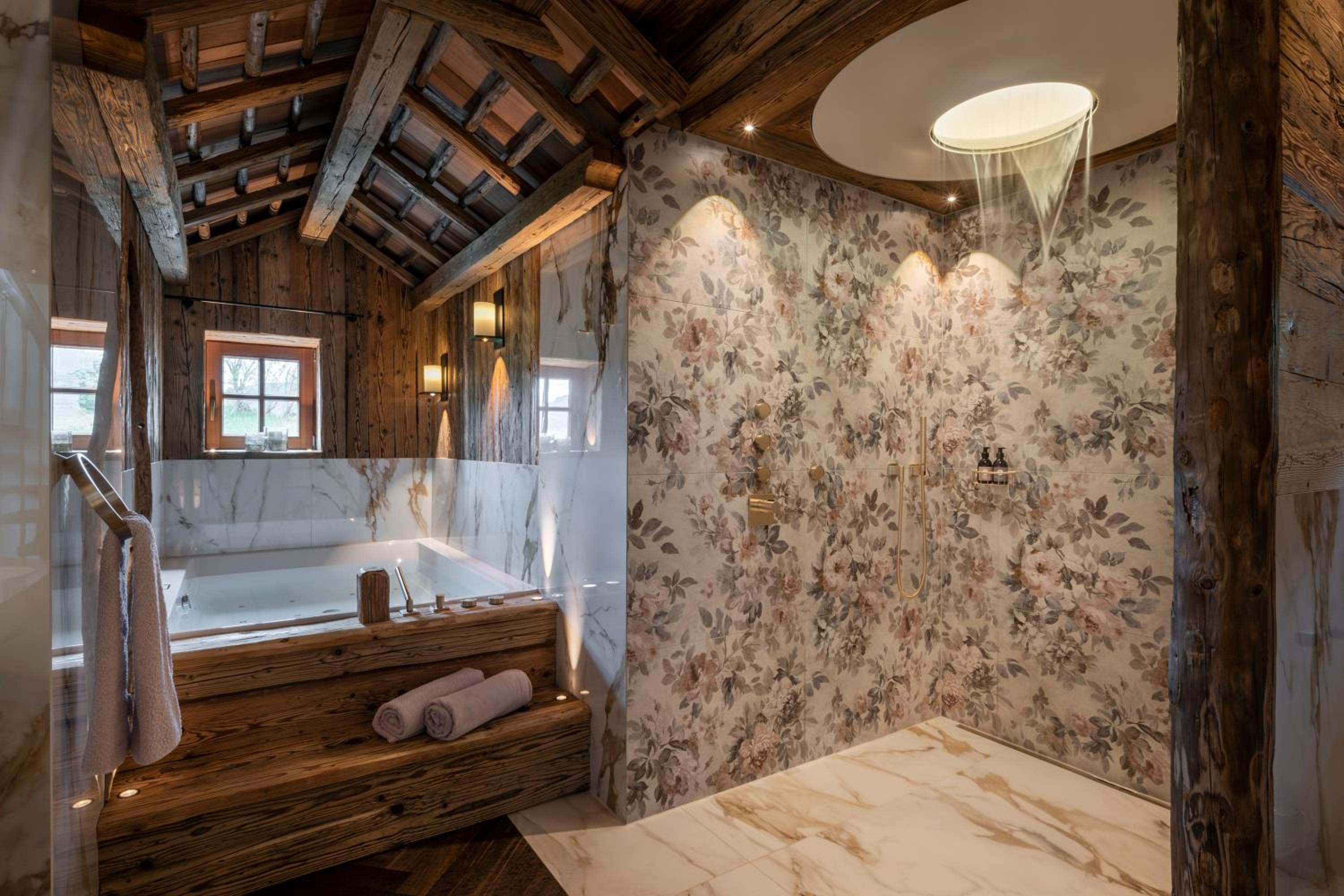 Superior Chalet photo 3