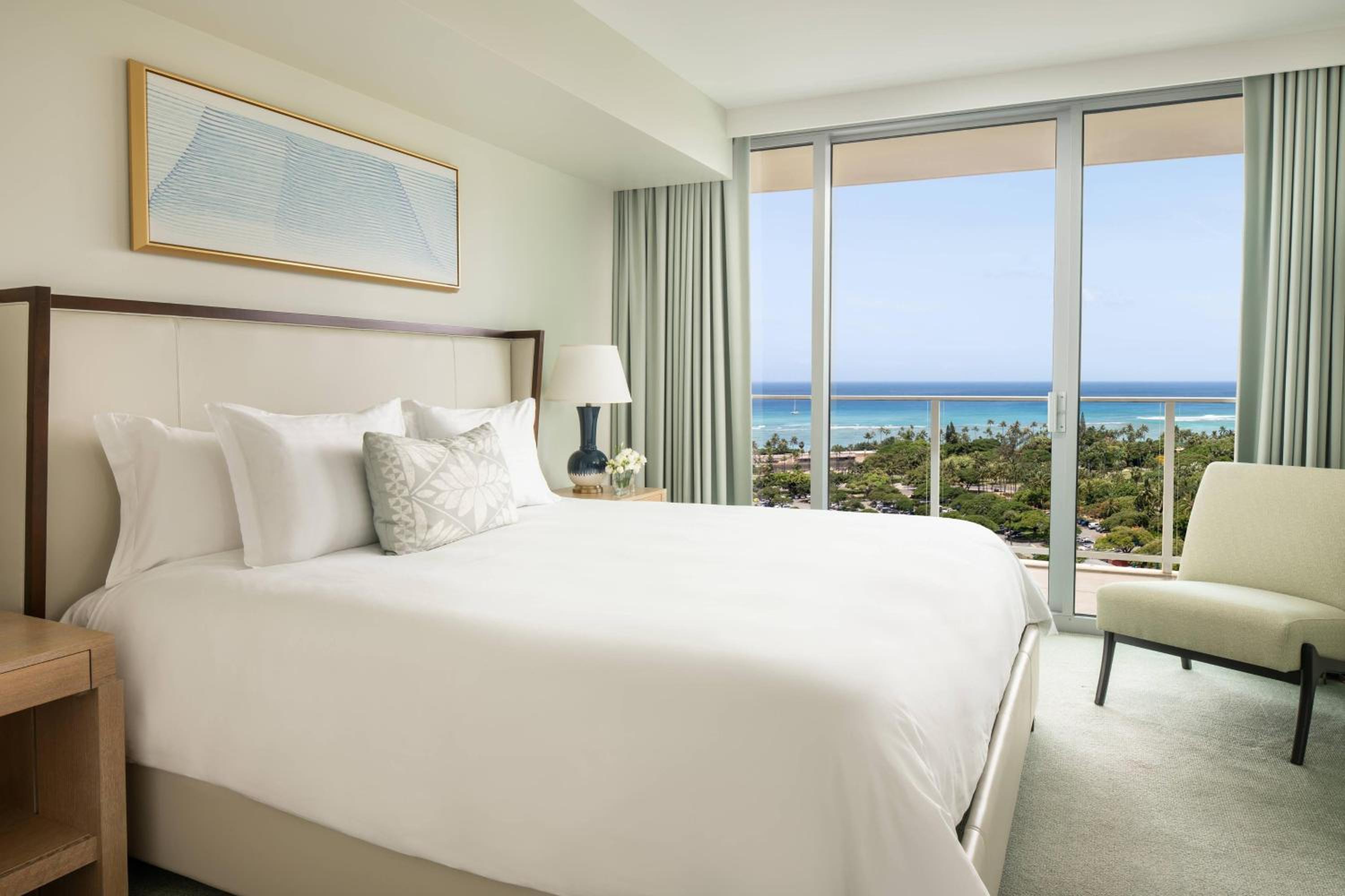 Deluxe Two-bedroom Suite With Ocean View
