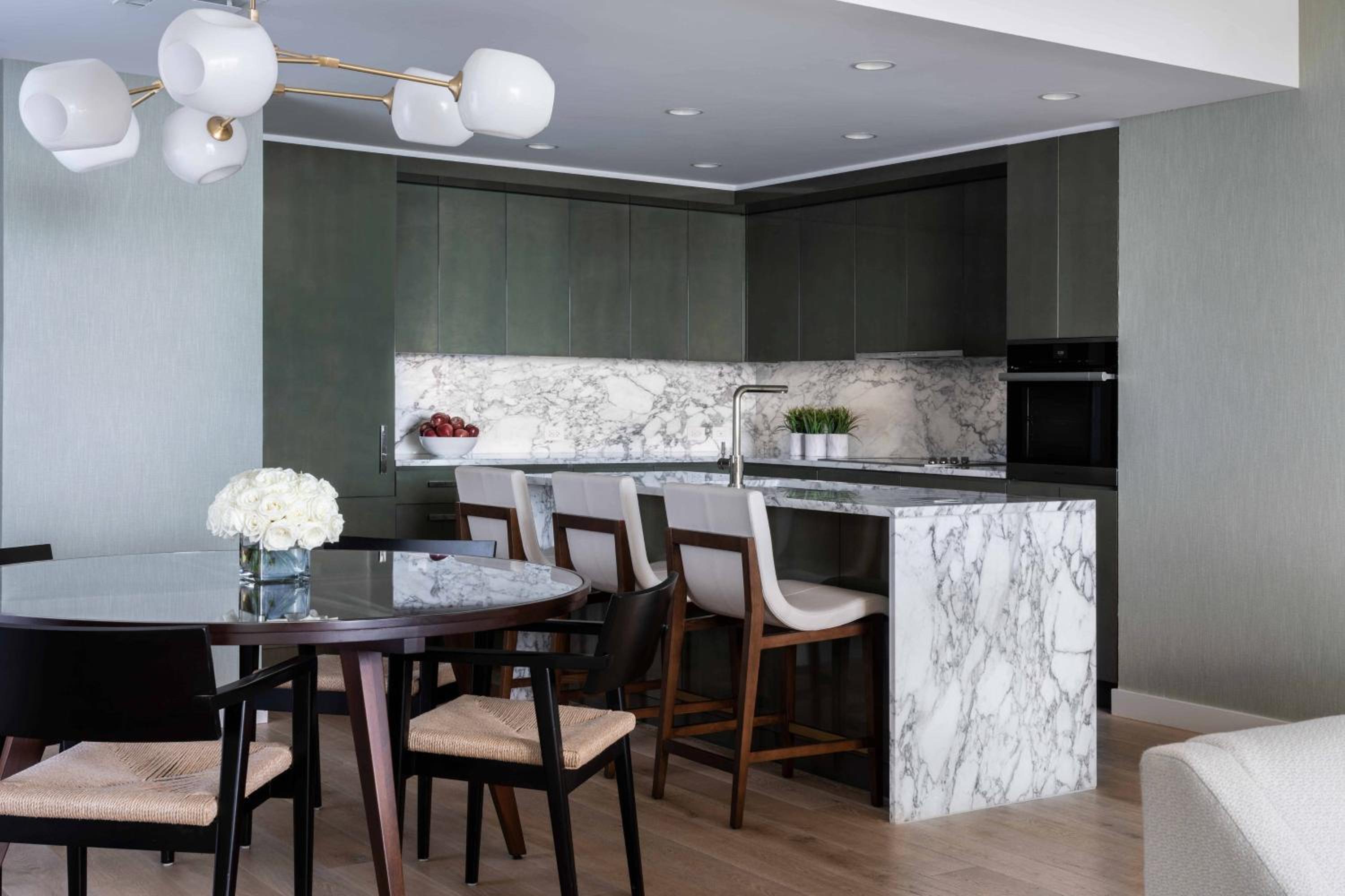 Premier Three-bedroom Suite With Ocean View