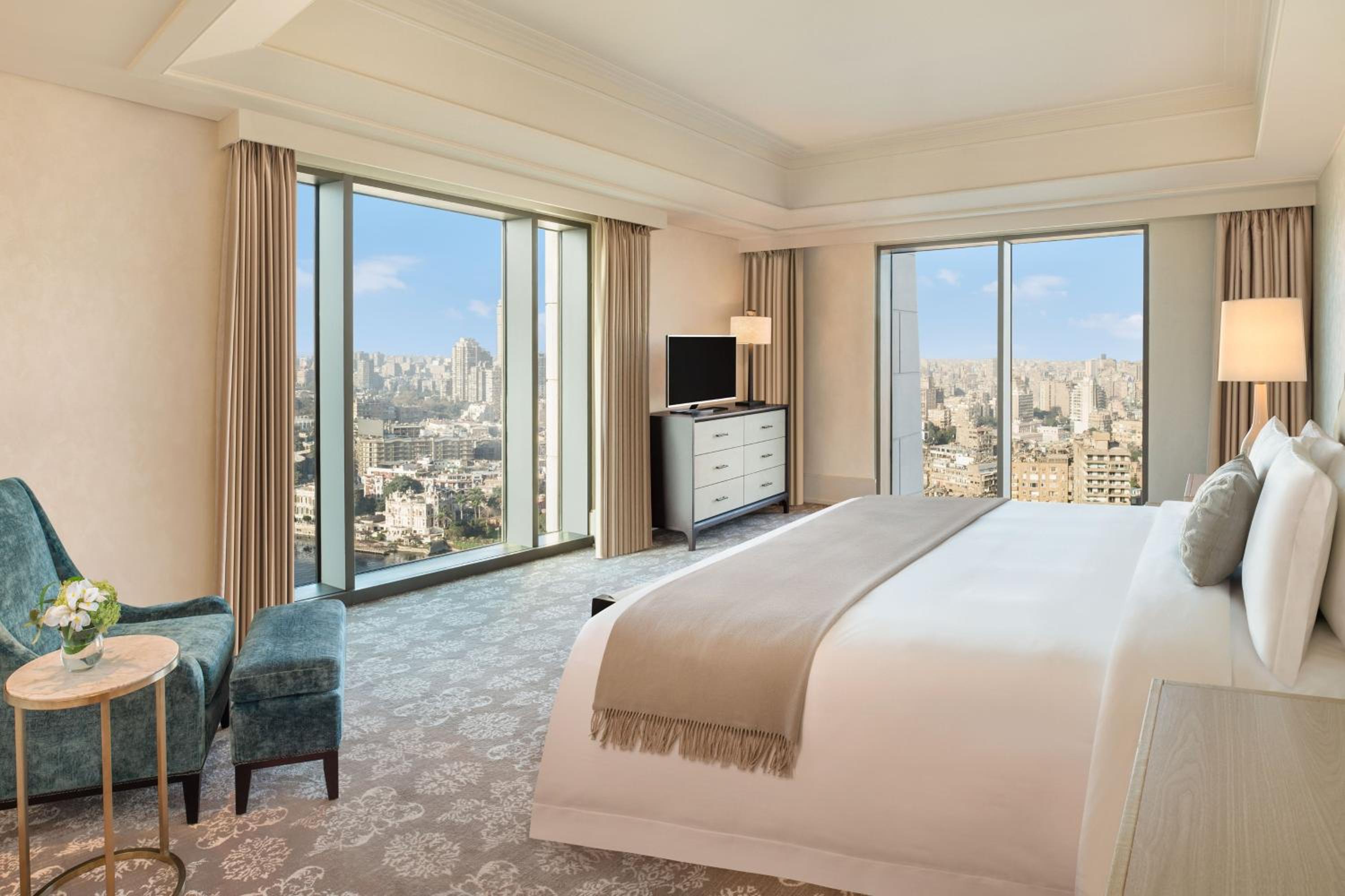 St.Regis Apartment, 3 Bedroom Apartment, The Nile view