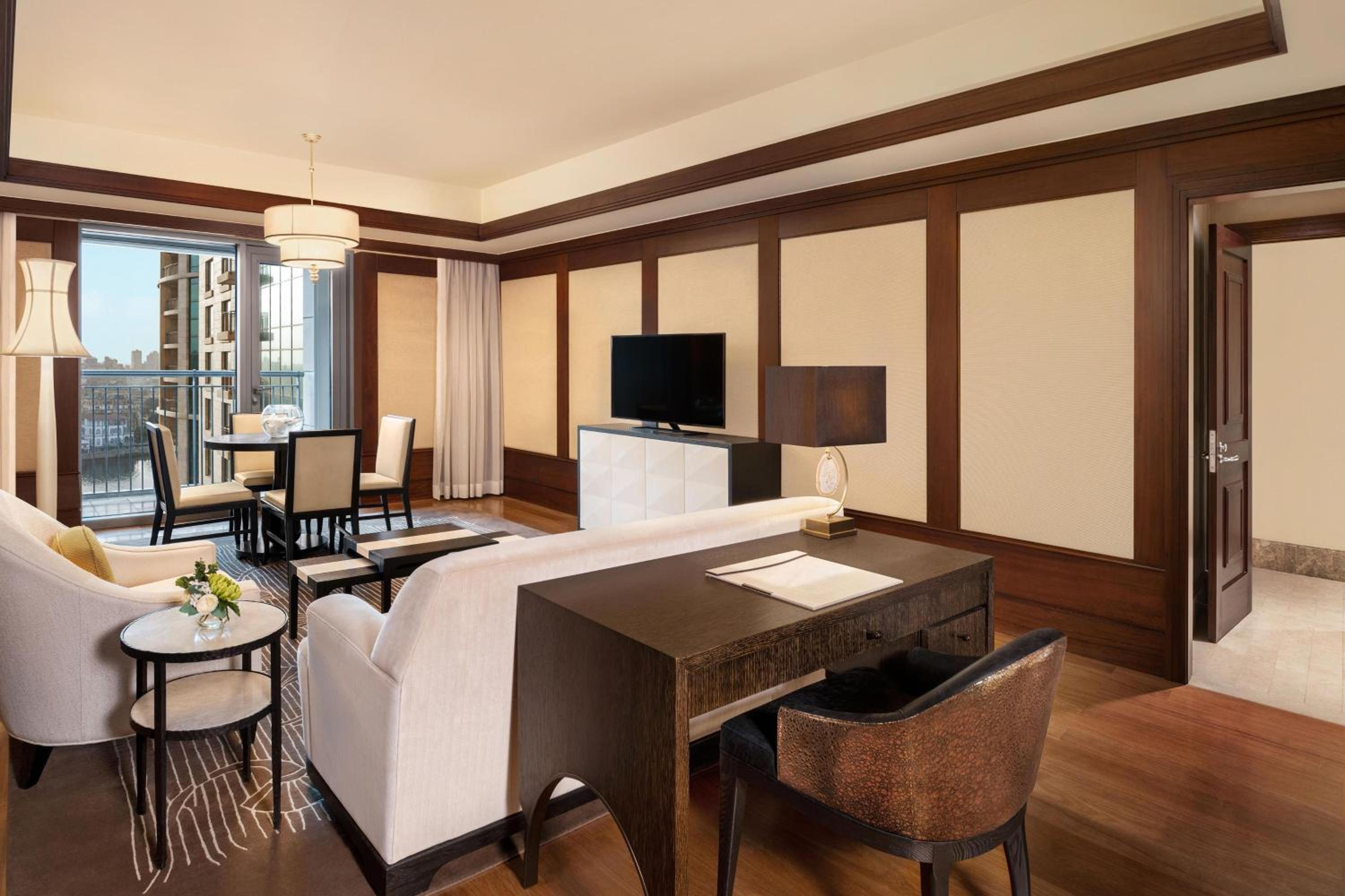 Astor Suite, 1 Bedroom Suite, 1 King, Nile view