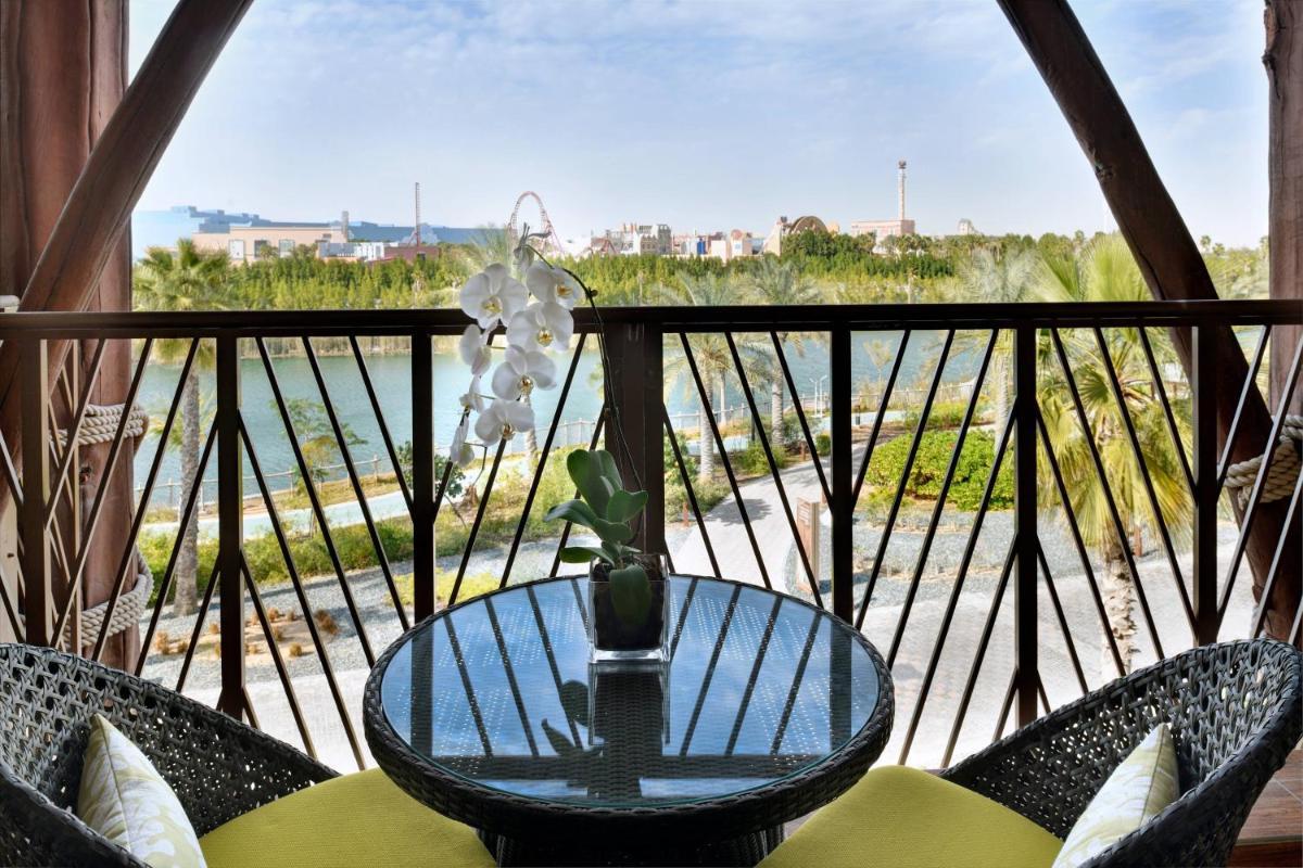 Room with Theme Park Access, Guest room, 2 Double, River view (Complimentary Shuttle to JBR Beach, MOE & Dubai Mall) photo 3