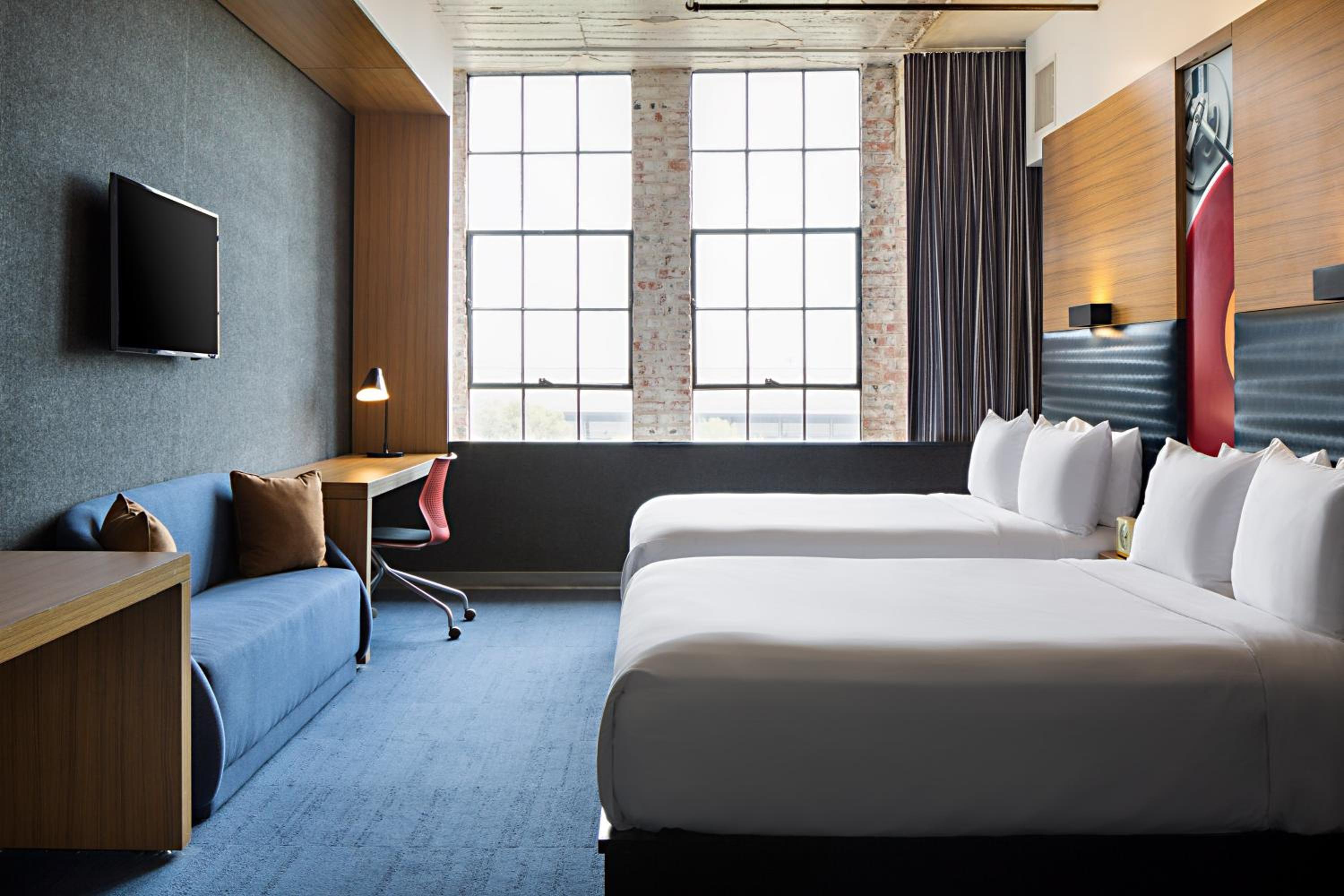 Aloft, Guest room, 2 Queen - Photo 2