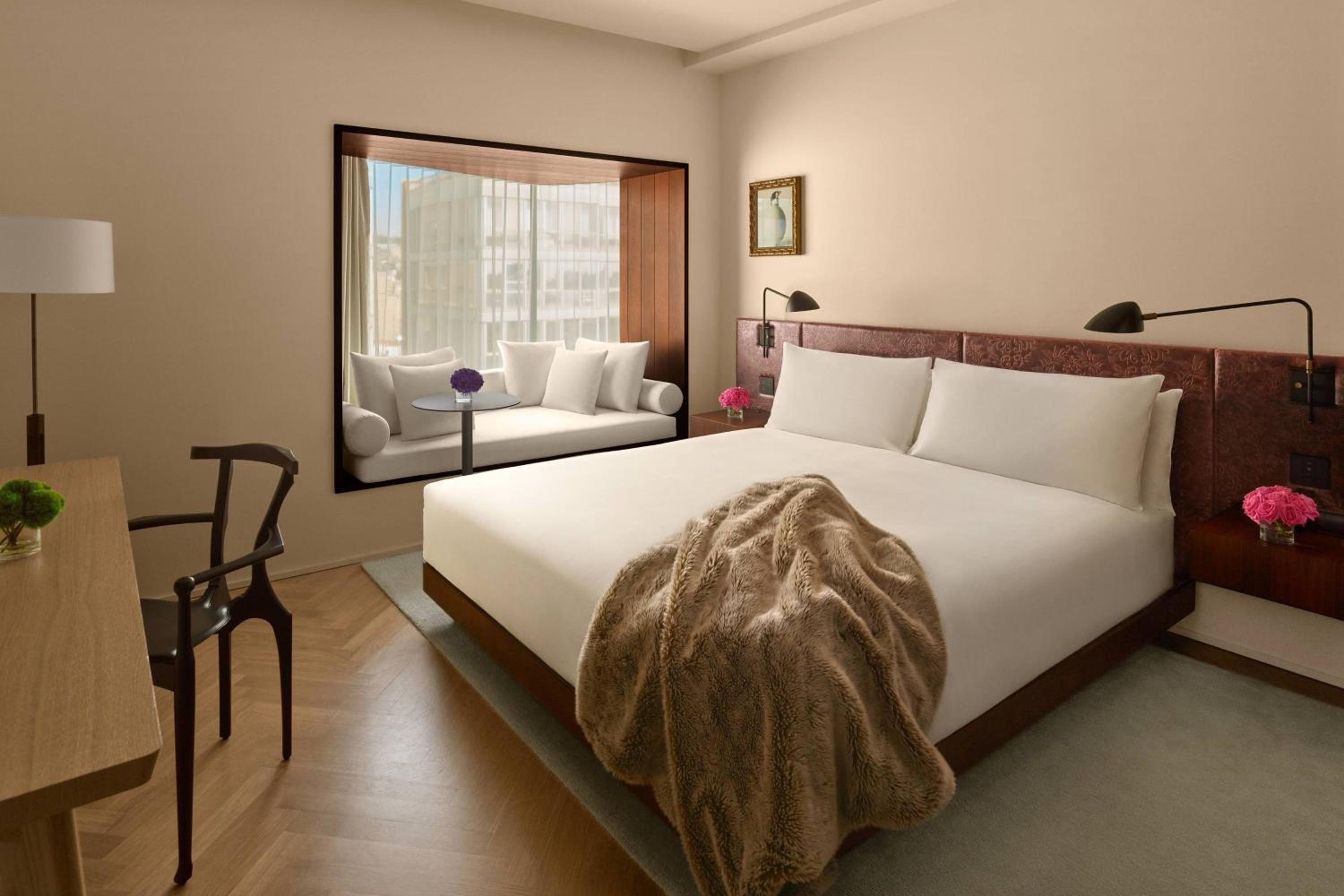 Deluxe Room, 1 King