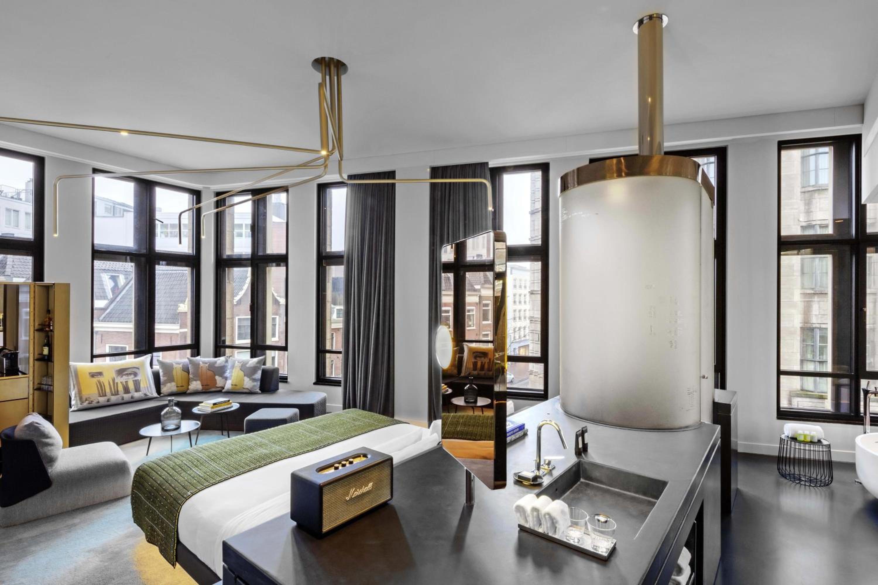 Superior King Suite photo 3