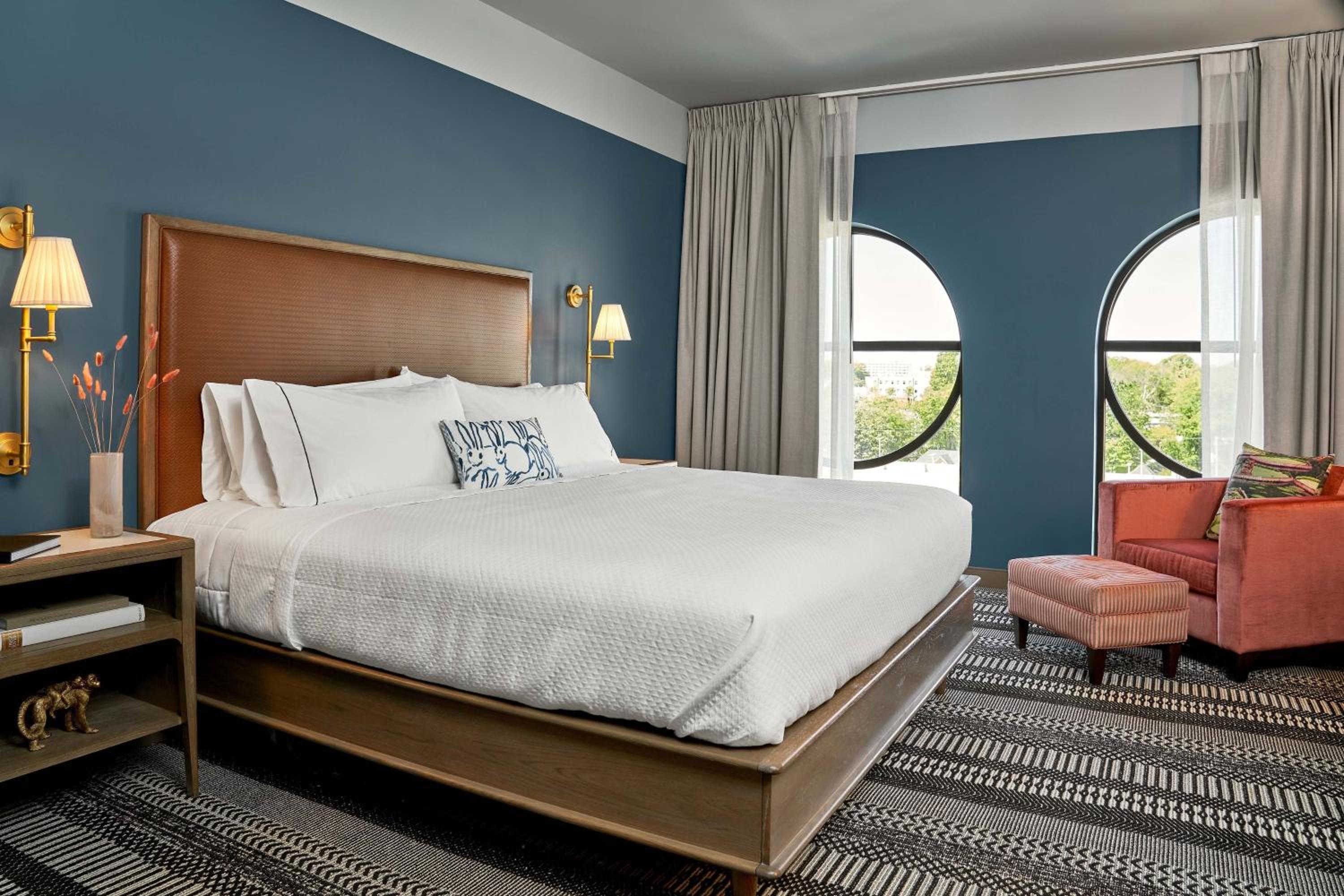 Standard King Room - Photo 3
