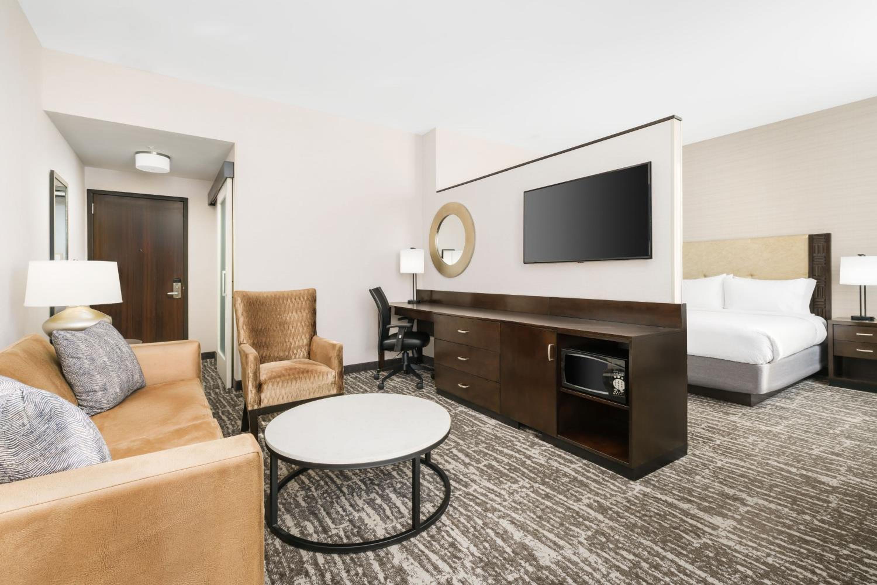 King Suite with Sofa Bed