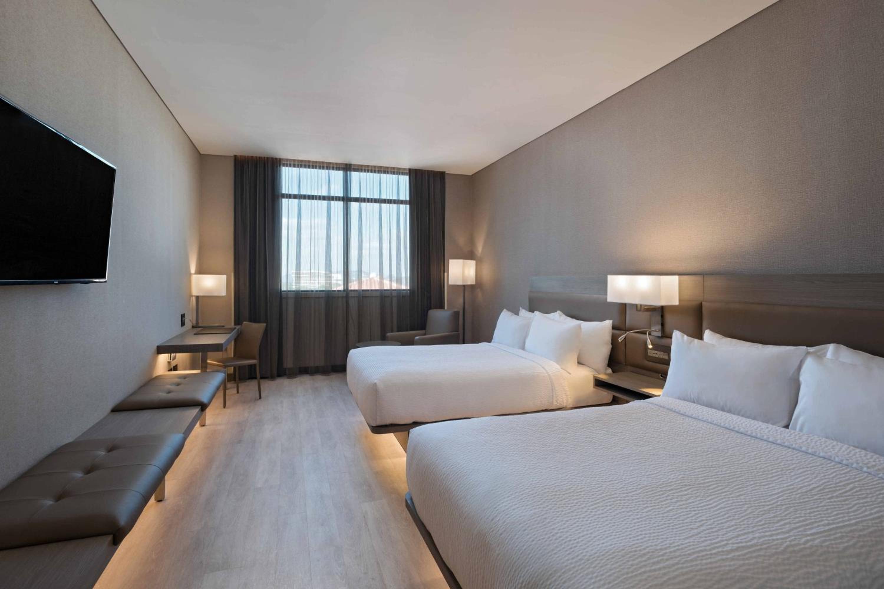 Standard Double Room - Photo 1