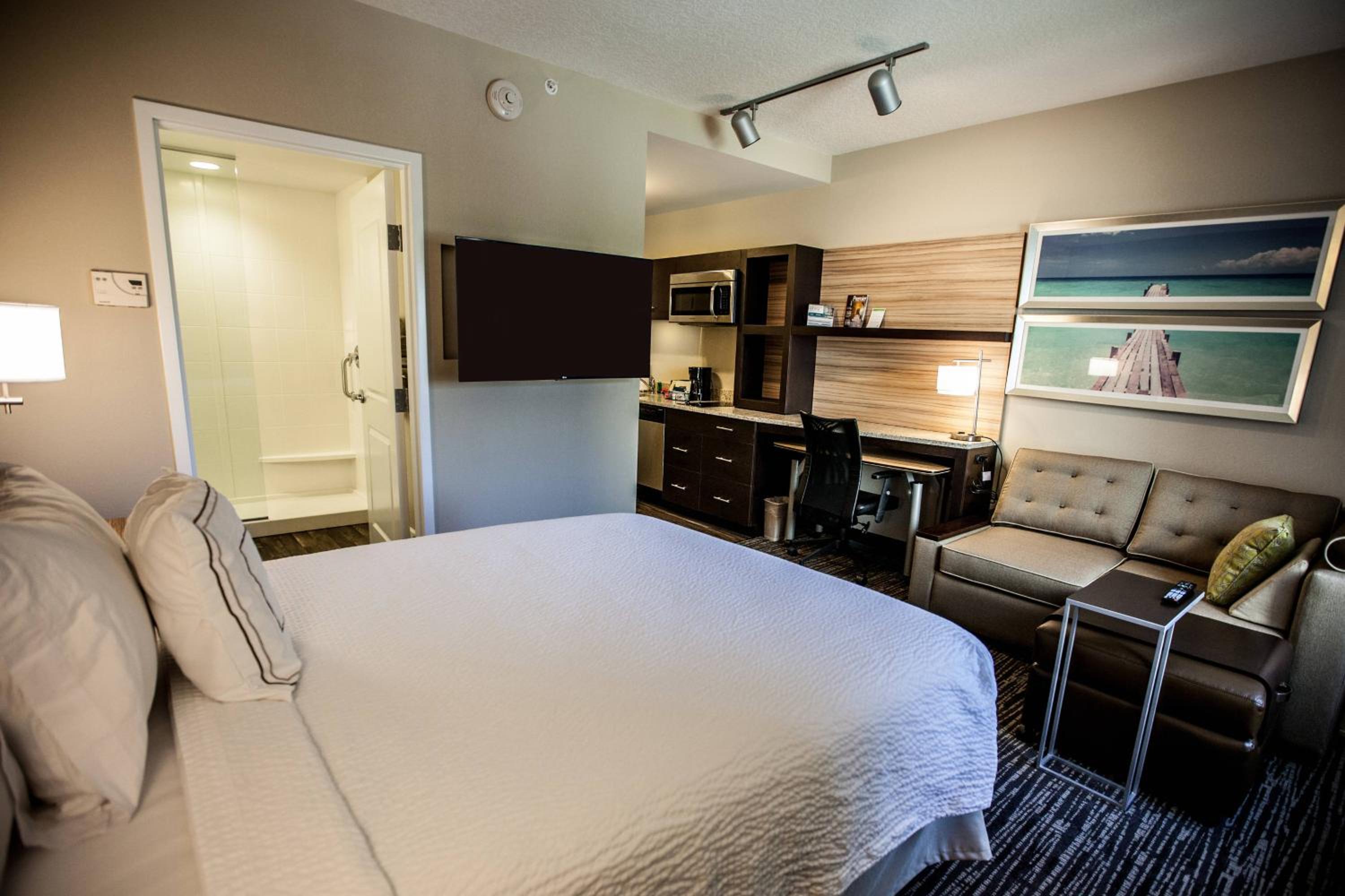 Studio King Room with Sofa Bed