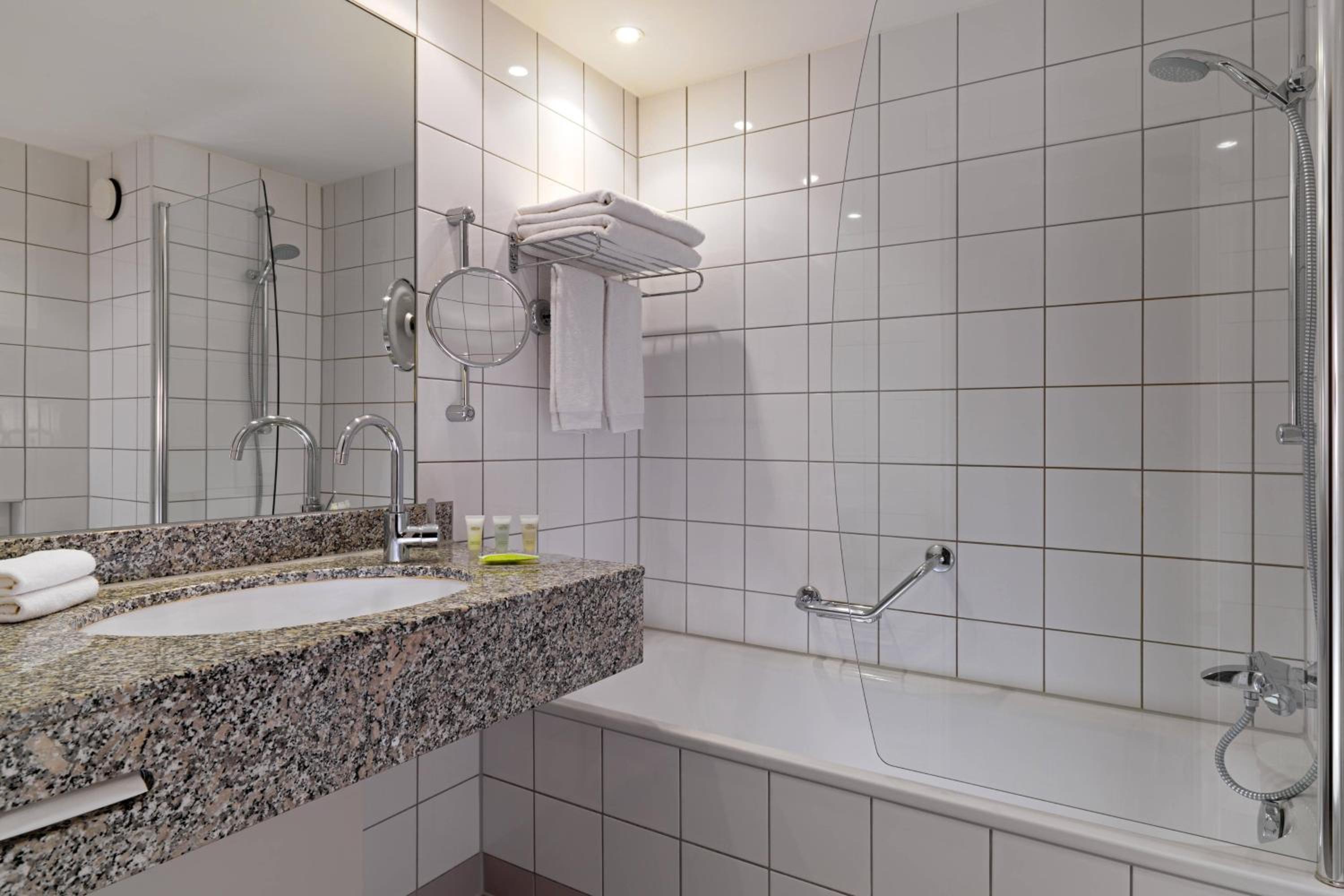 High floor room twin, Guest room, 2 Double