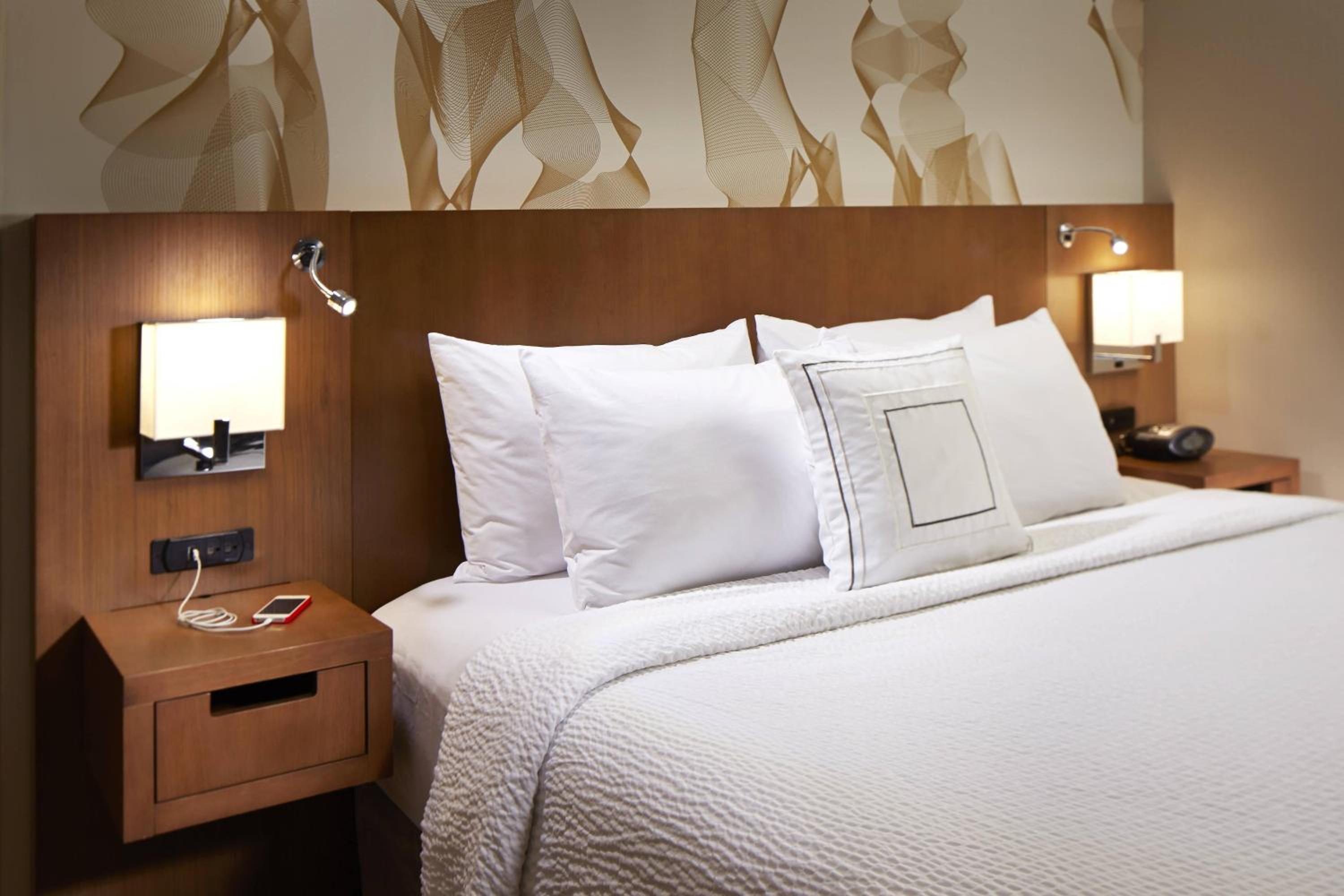 King Room with Sofa Bed - Hearing Accessible photo 1