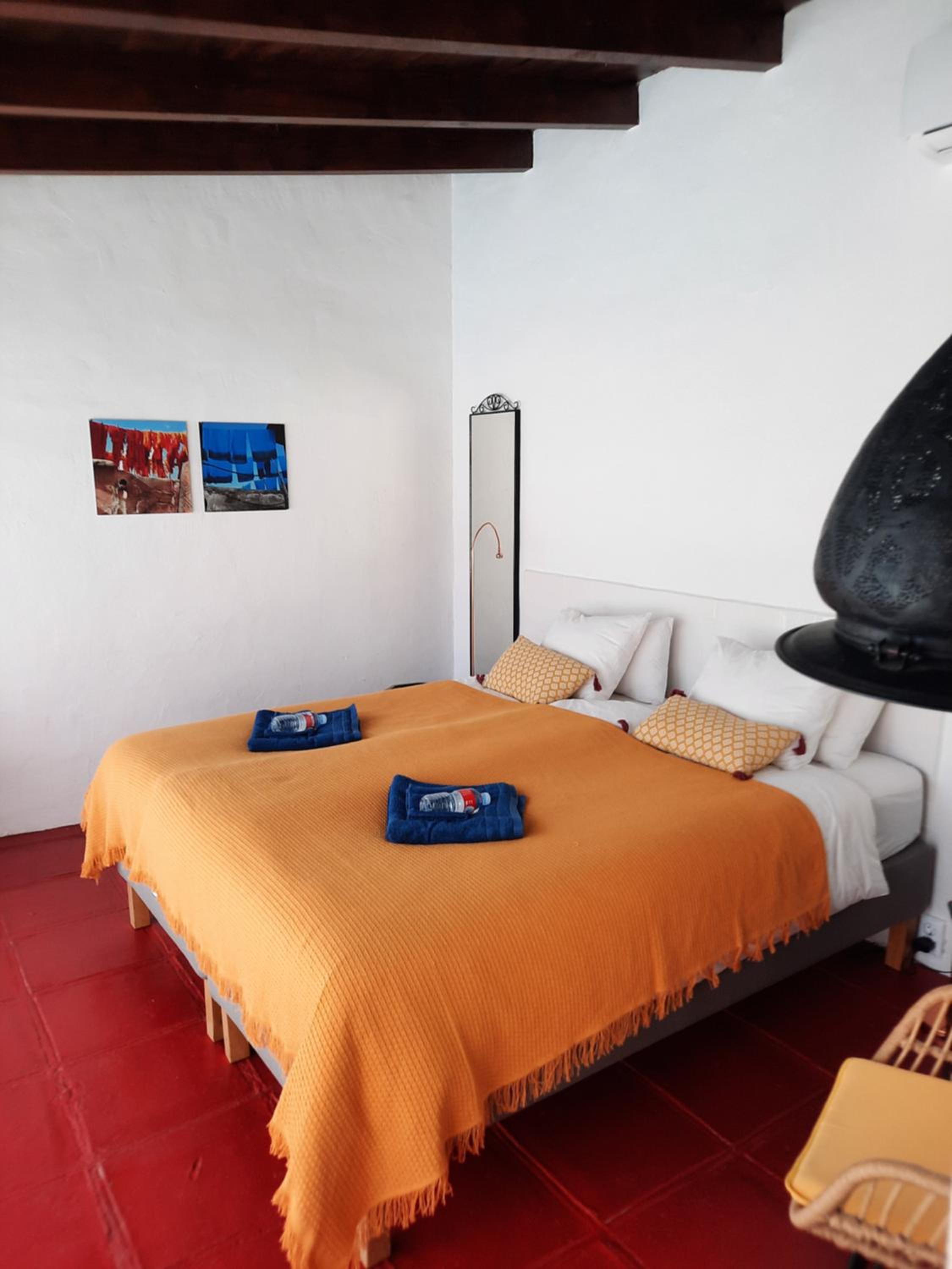 King Room with Pool View - Photo 4
