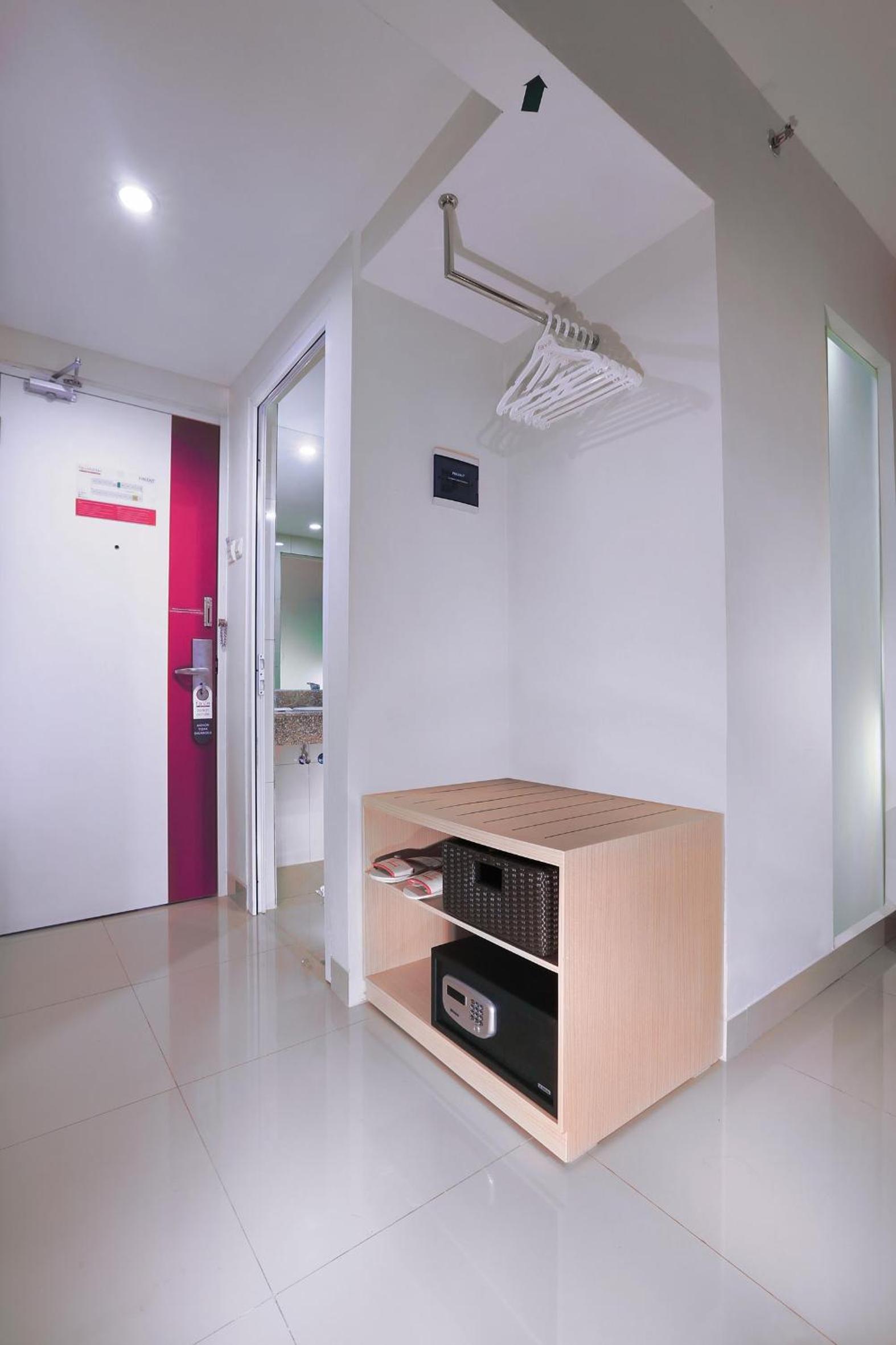 Standard Double or Twin Room photo 3