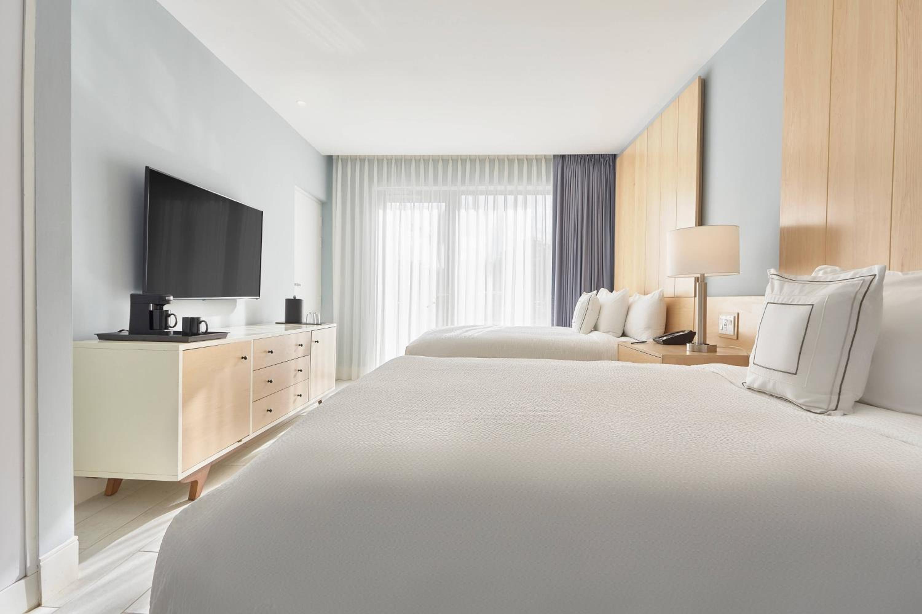 Queen Room with Two Queen Beds and Garden View - Photo 1